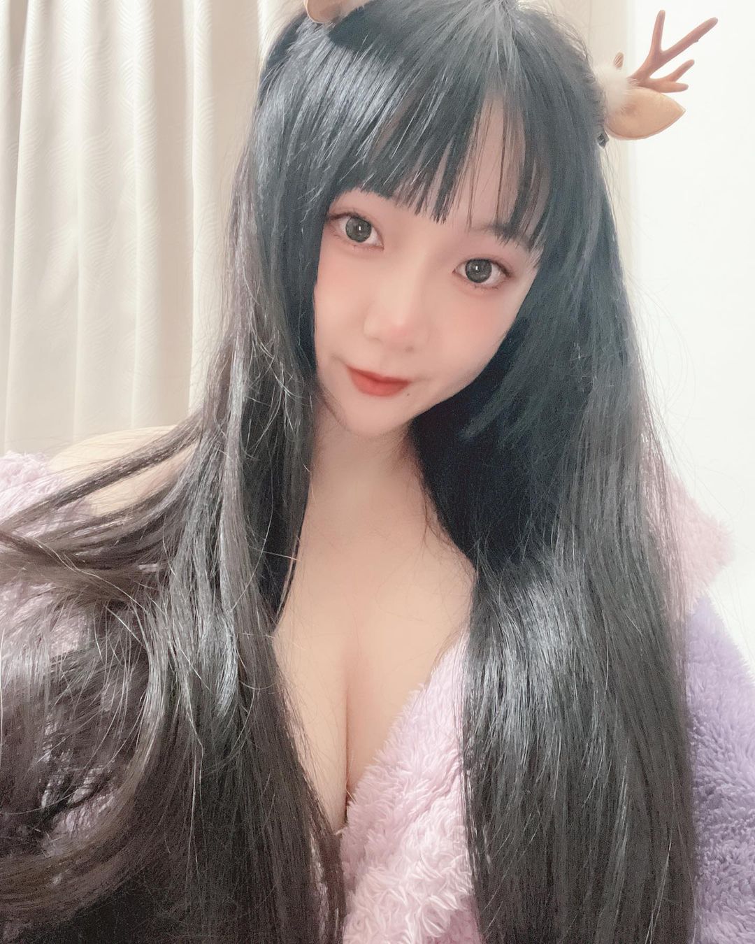 爆乳女神「徐柑仔」大露事業線讓人看了鼻血直流啊！-第1章-图片3