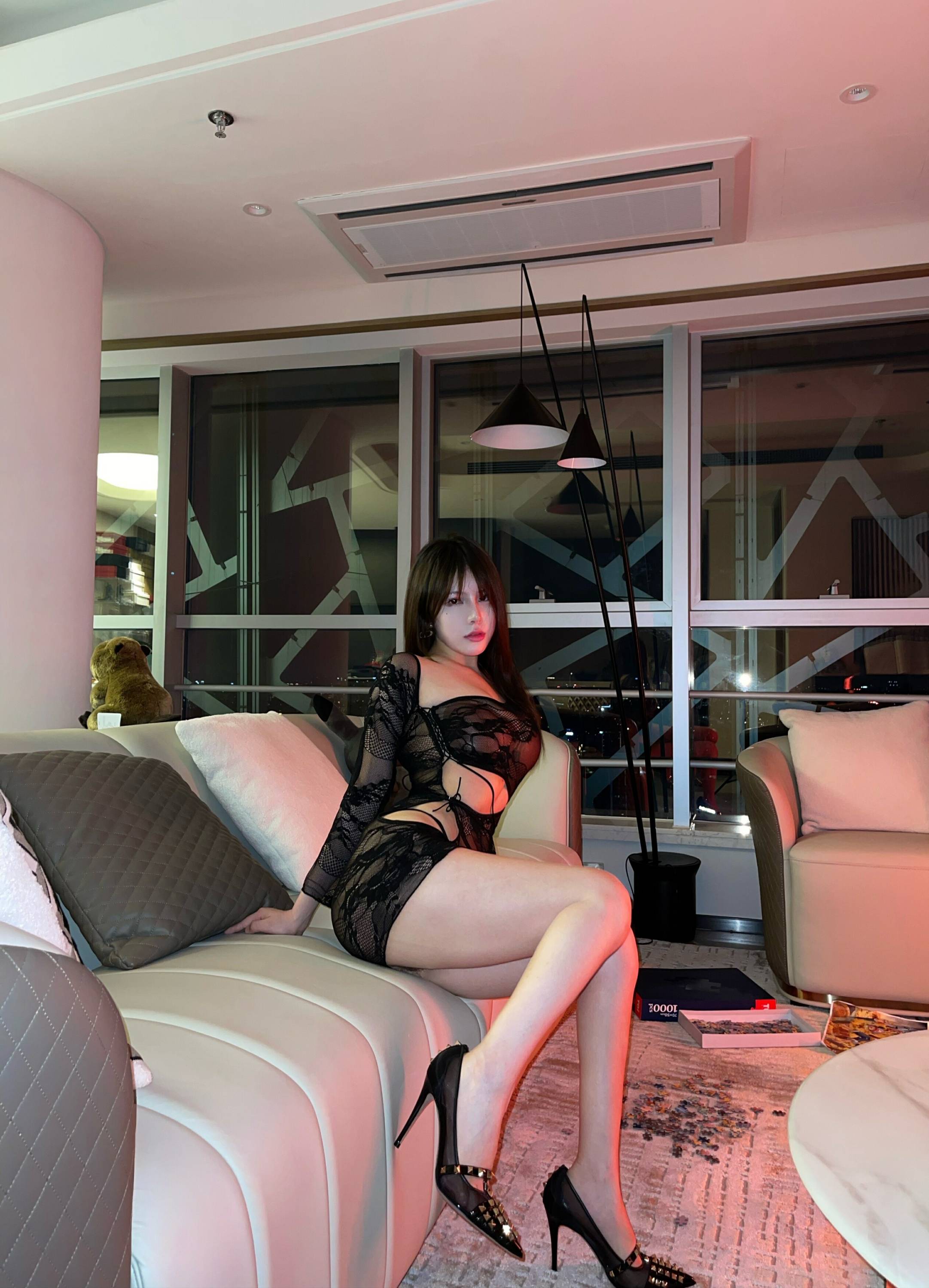 【網路收集系列】福利姬 奔跑的晶螺兒《 苗條身材 》VIP福利帖全【49P】-第1章-图片30