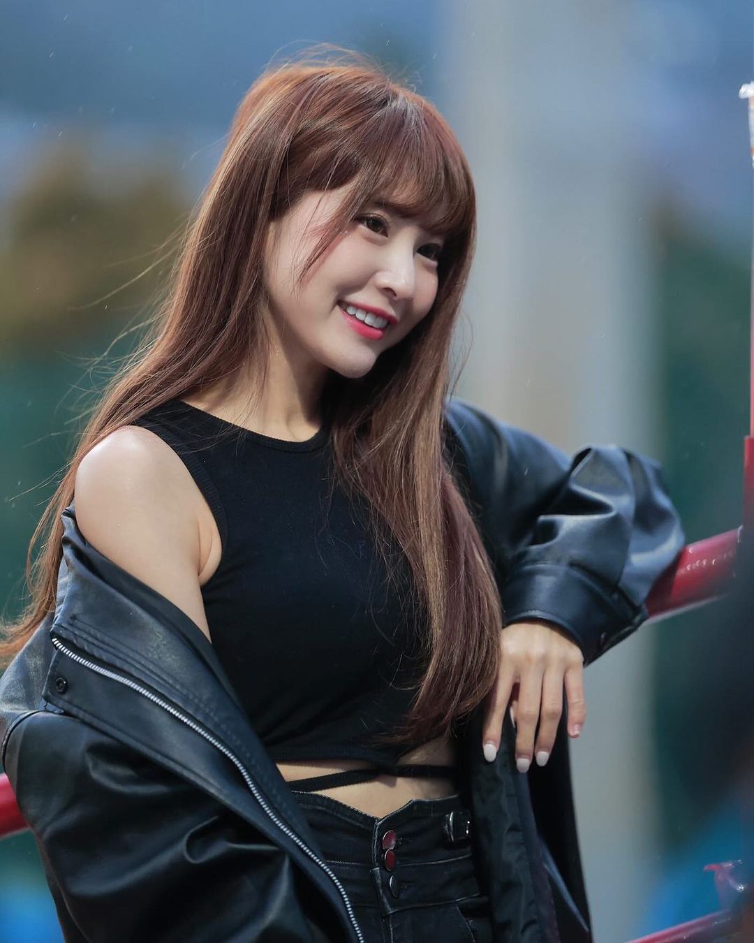 正妹「孟潔MJ」豐滿身材邪惡視角讓人受不了 一笑融化你心-第1章-图片5