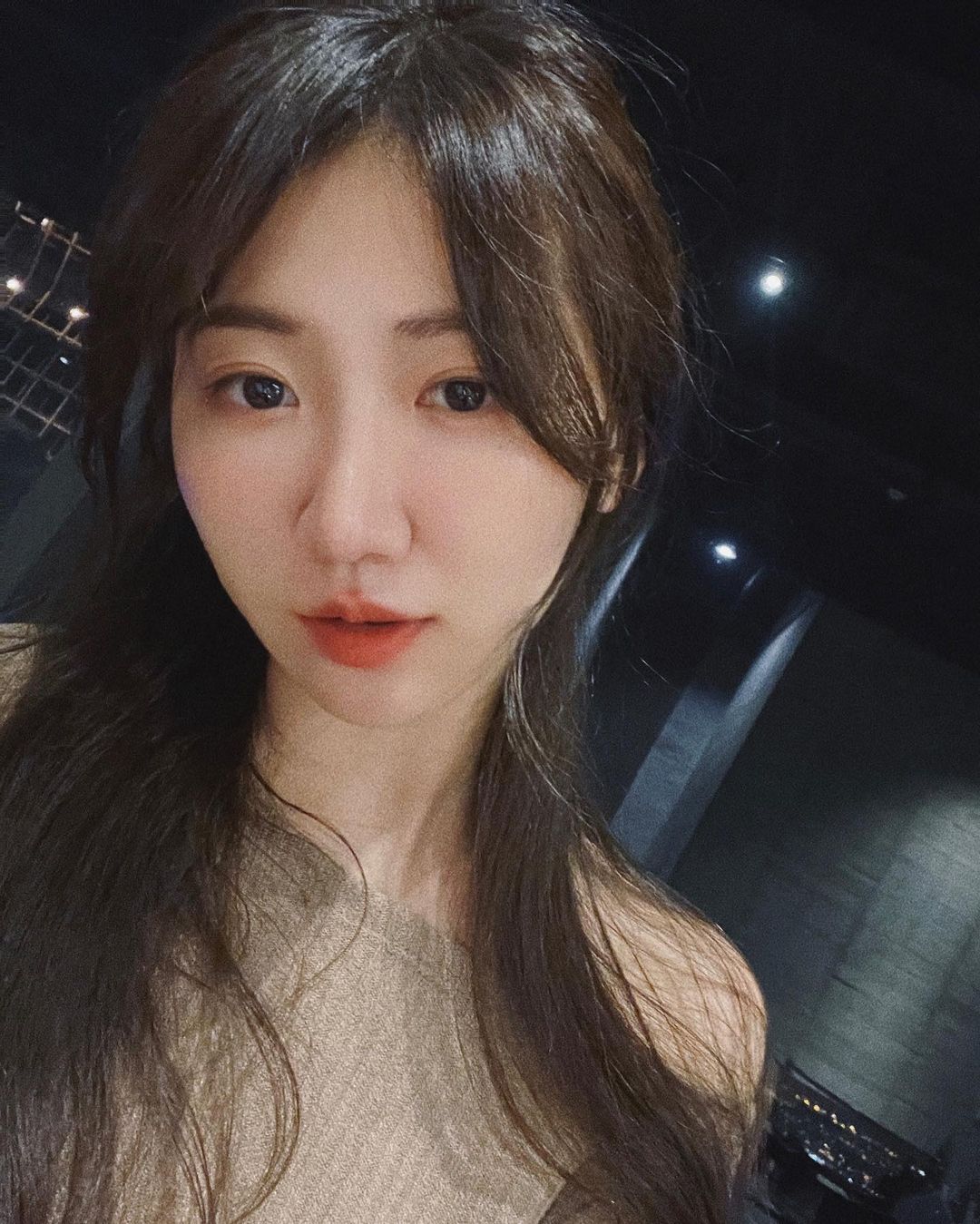 甜心「游游」美胸＋逆天辣腿 身材曲線一覽無遺-第1章-图片9