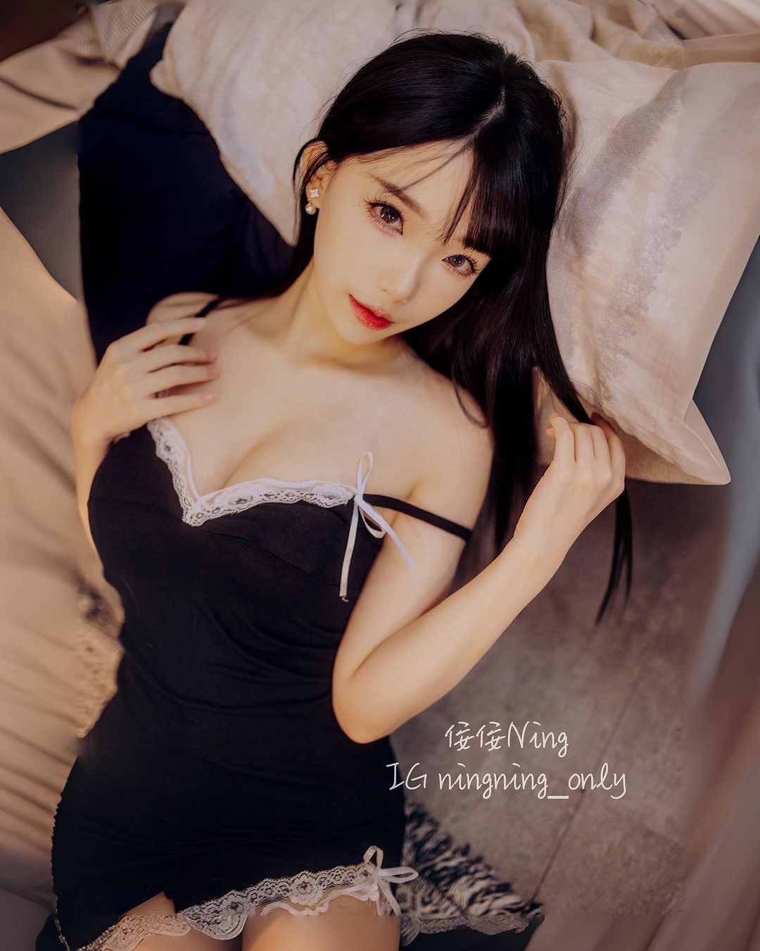 漂亮女孩「佞佞」渾圓美乳呼之欲出 全身上下太魅惑了-第1章-图片5