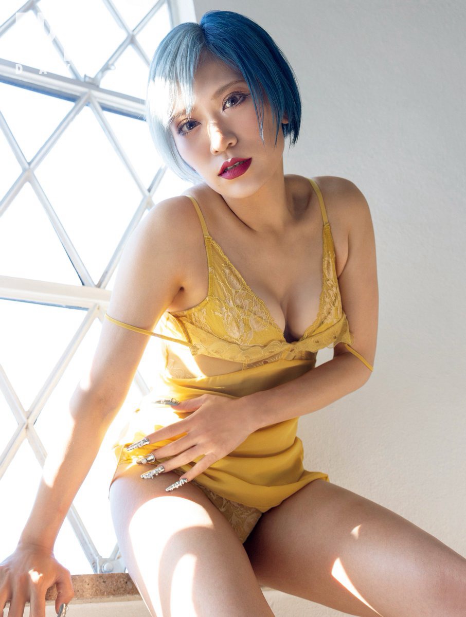 信子 [FRIDAY] 2023.10.27-第1章-图片9