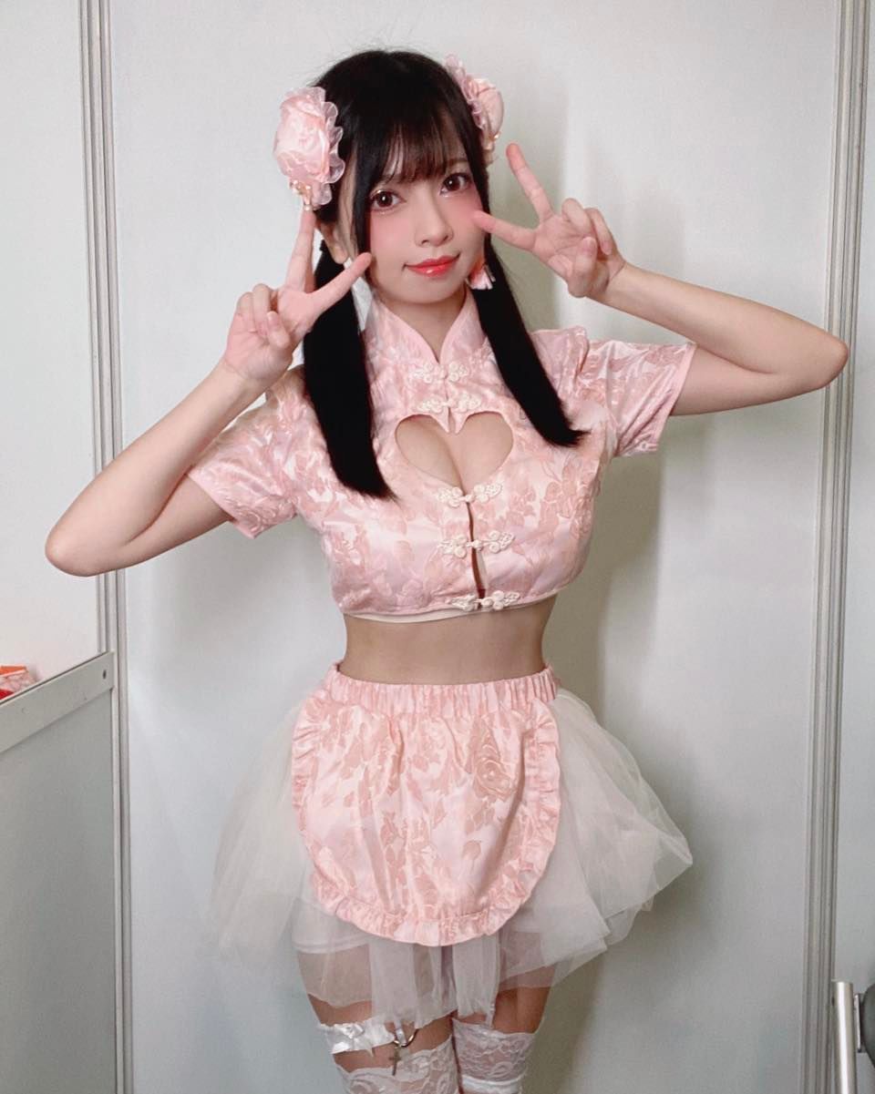 甜心Coser「劉瑋晞」甜美又嫵媚讓人招架不住-第1章-图片2