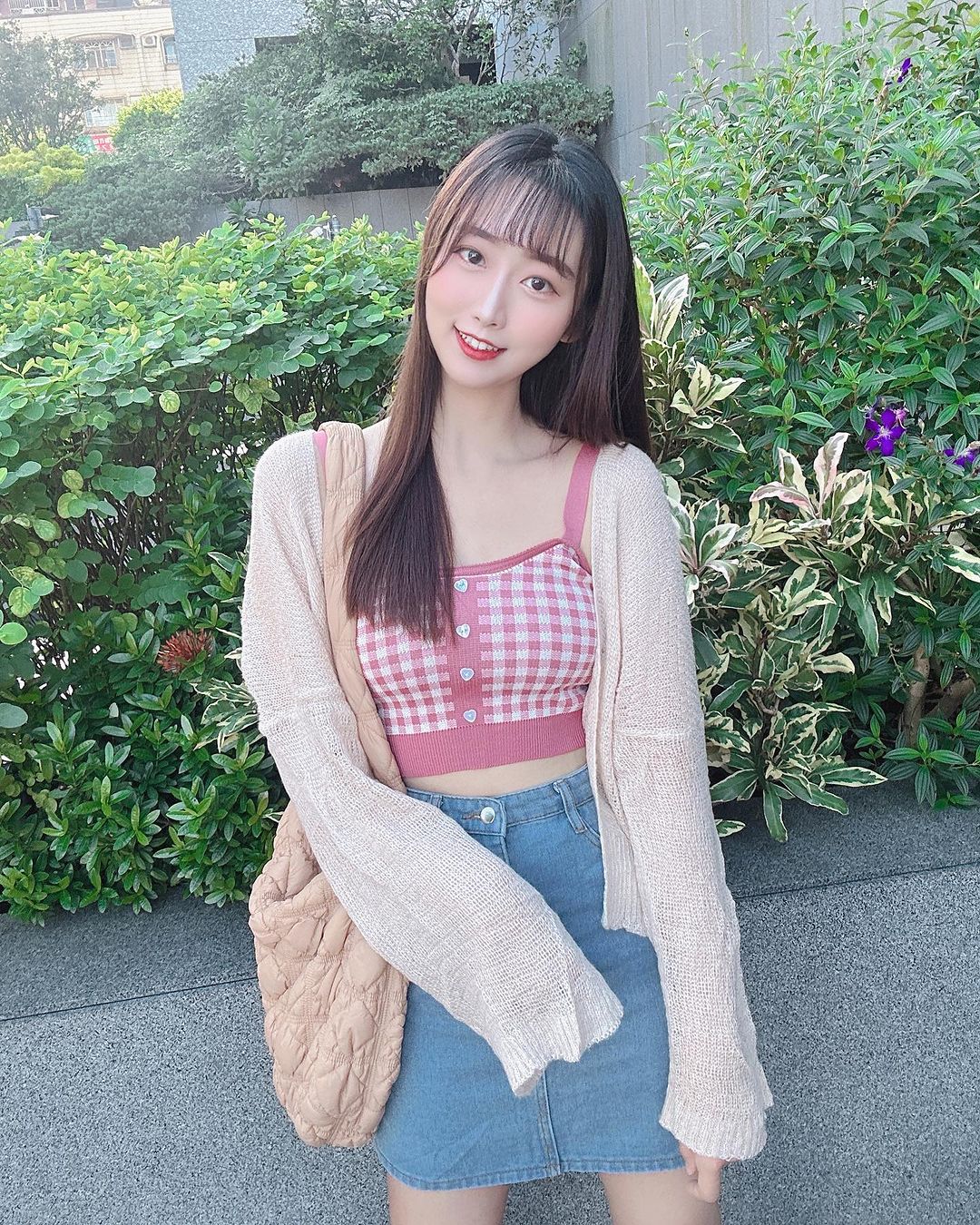 氣質女孩「元元」完美的身材比例粉絲好愛 甜笑猶如娃娃一樣-第1章-图片5