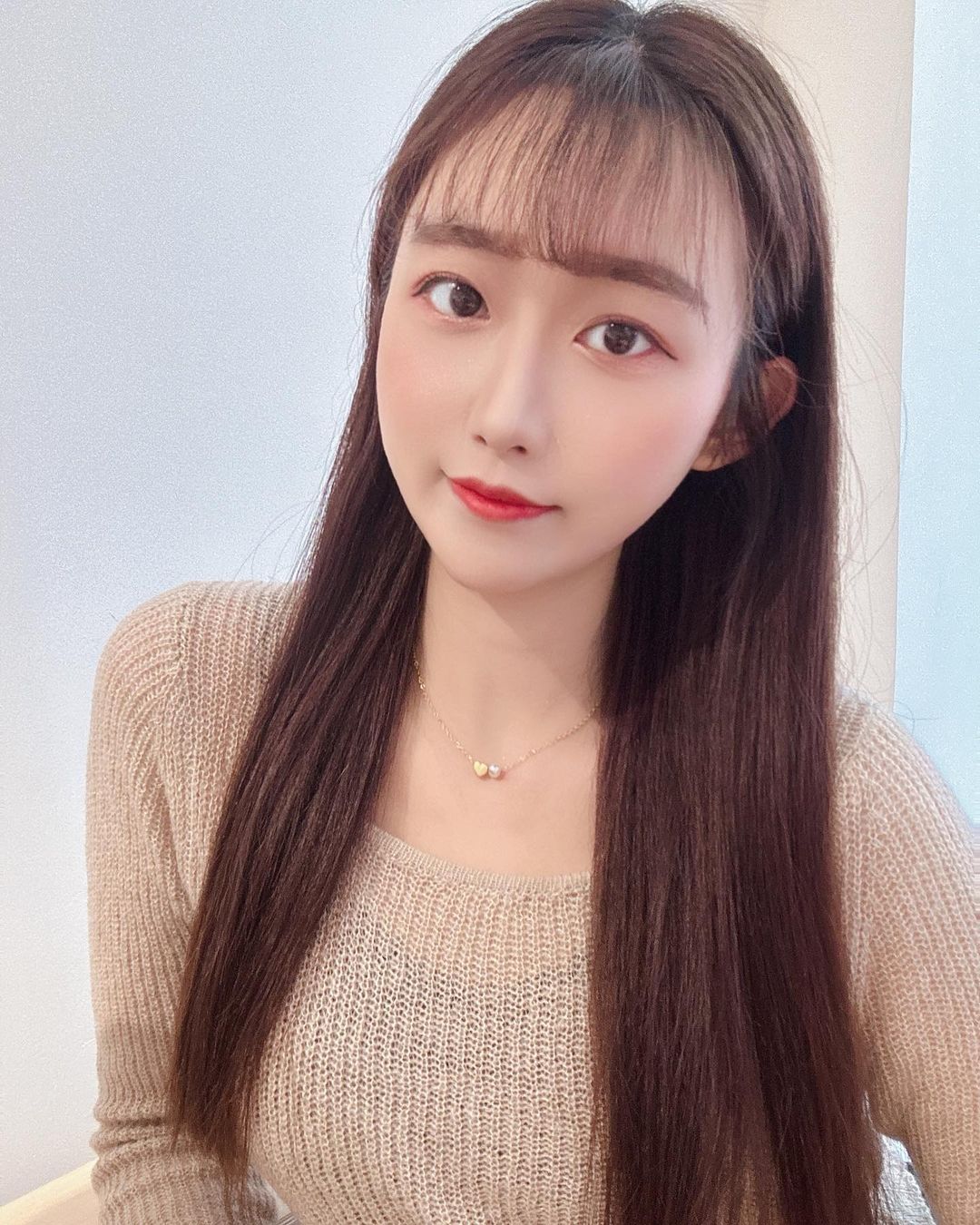 氣質女孩「元元」完美的身材比例粉絲好愛 甜笑猶如娃娃一樣-第1章-图片8