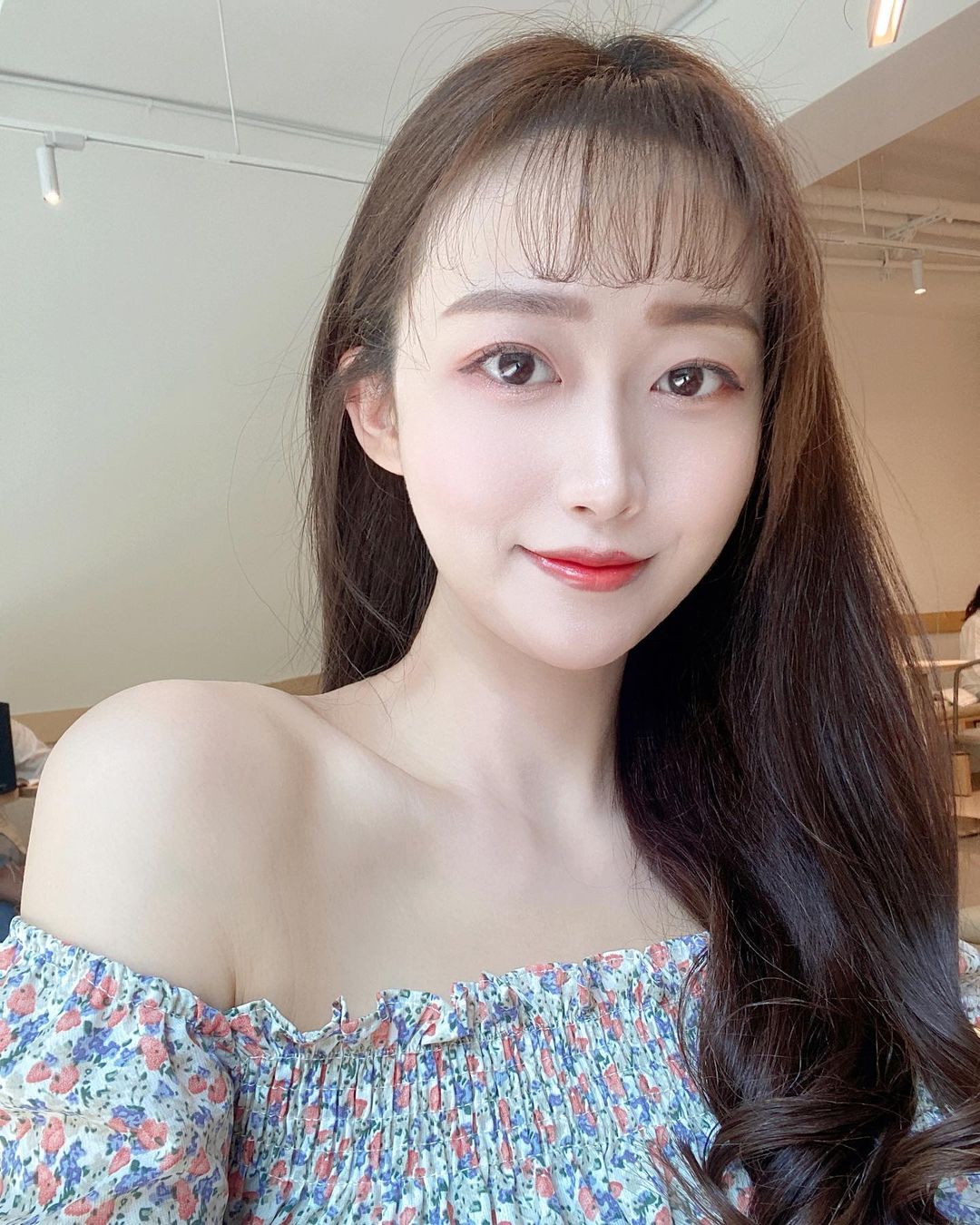 氣質女孩「元元」完美的身材比例粉絲好愛 甜笑猶如娃娃一樣-第1章-图片10