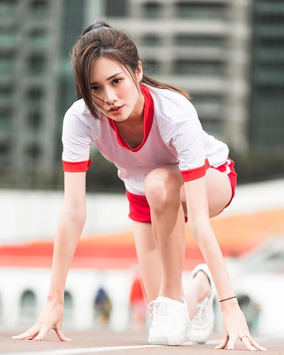 「筠筠兒」大長腿高顏值 只能說是天菜等級-第1章-图片7