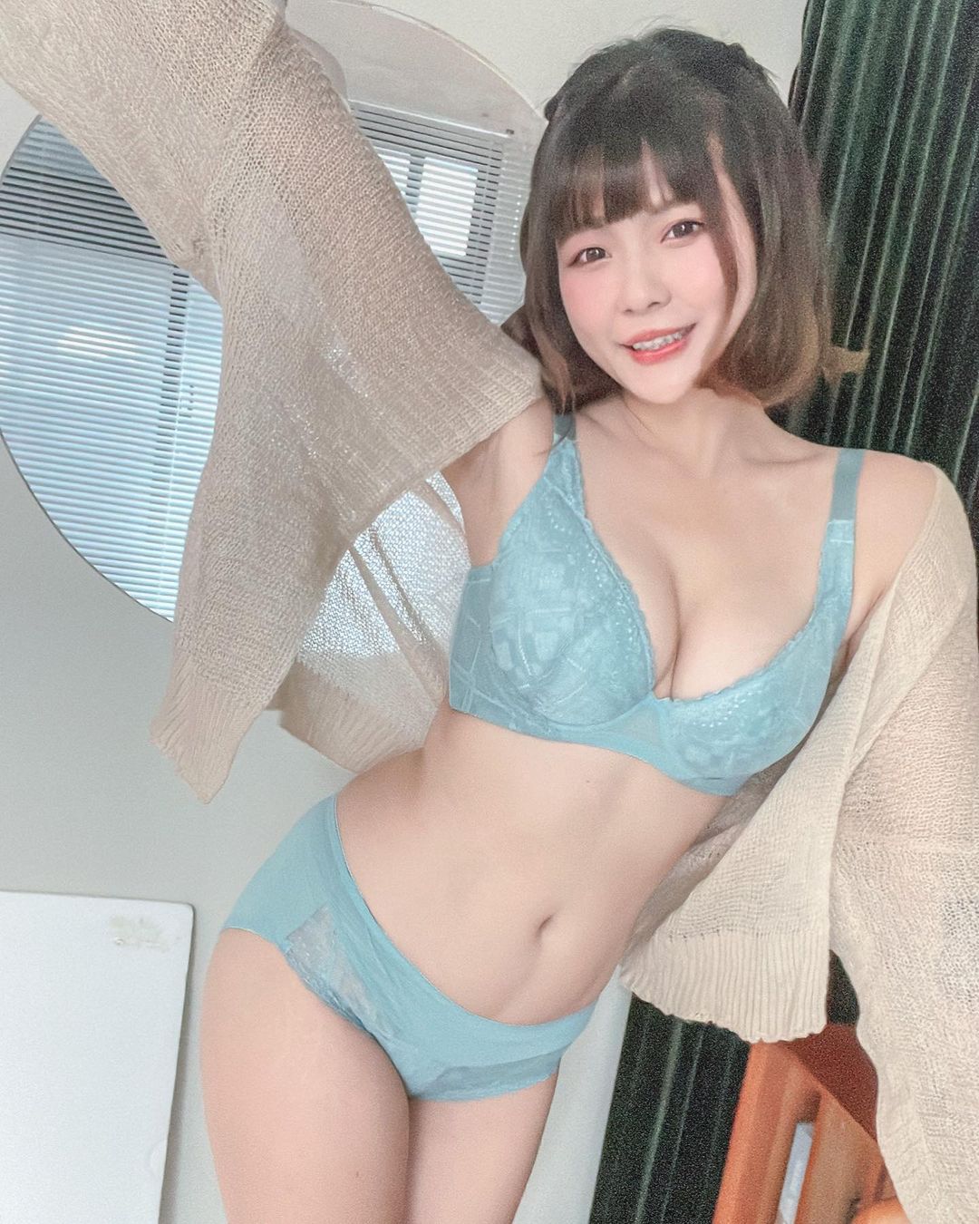 正妹「陽光廷廷」水汪大眼電力十足 全場上的焦點-第1章-图片5