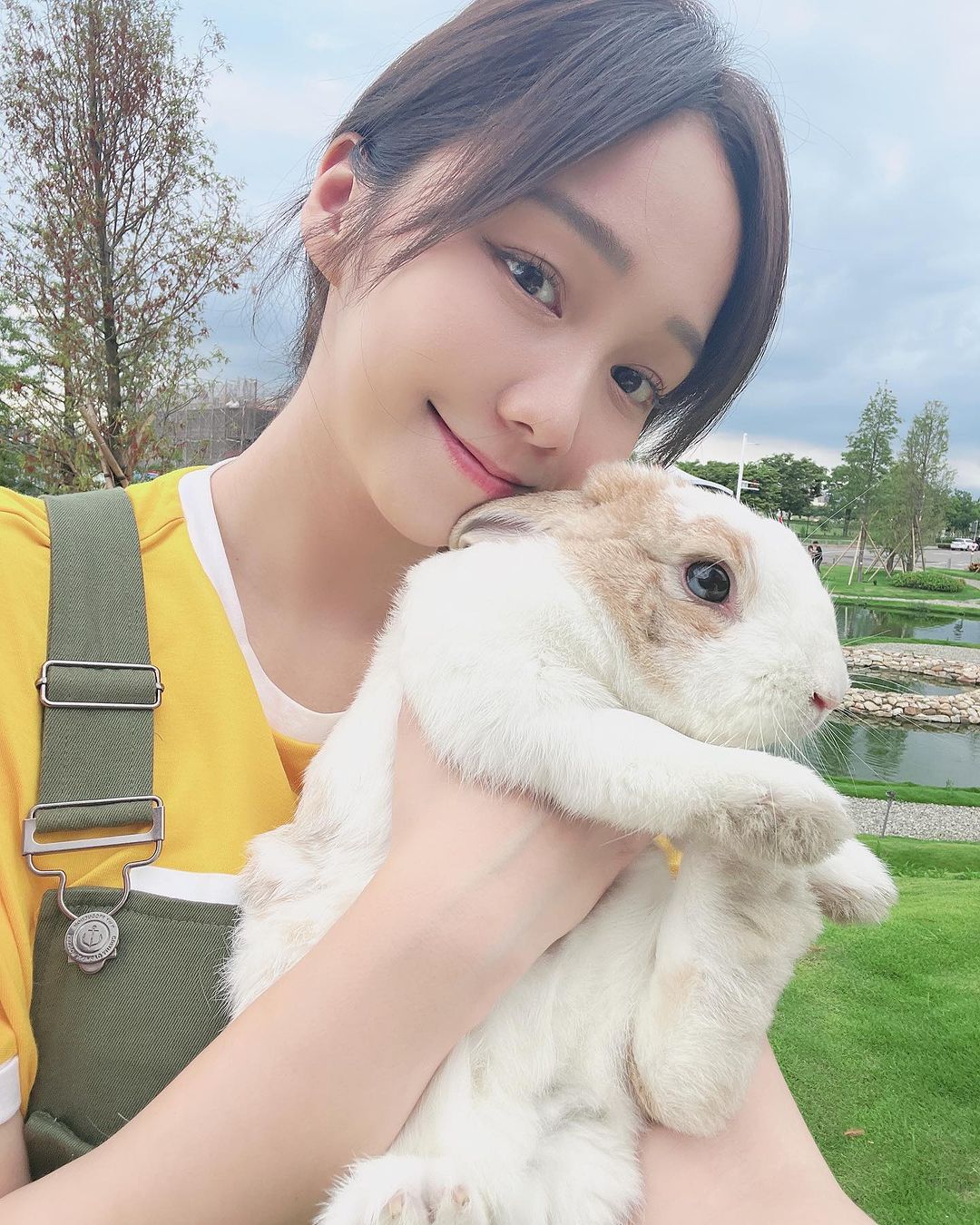 氣質長腿妹「陳蘊予」臉蛋甜美清純 側臉廓深人迷戀-第1章-图片7