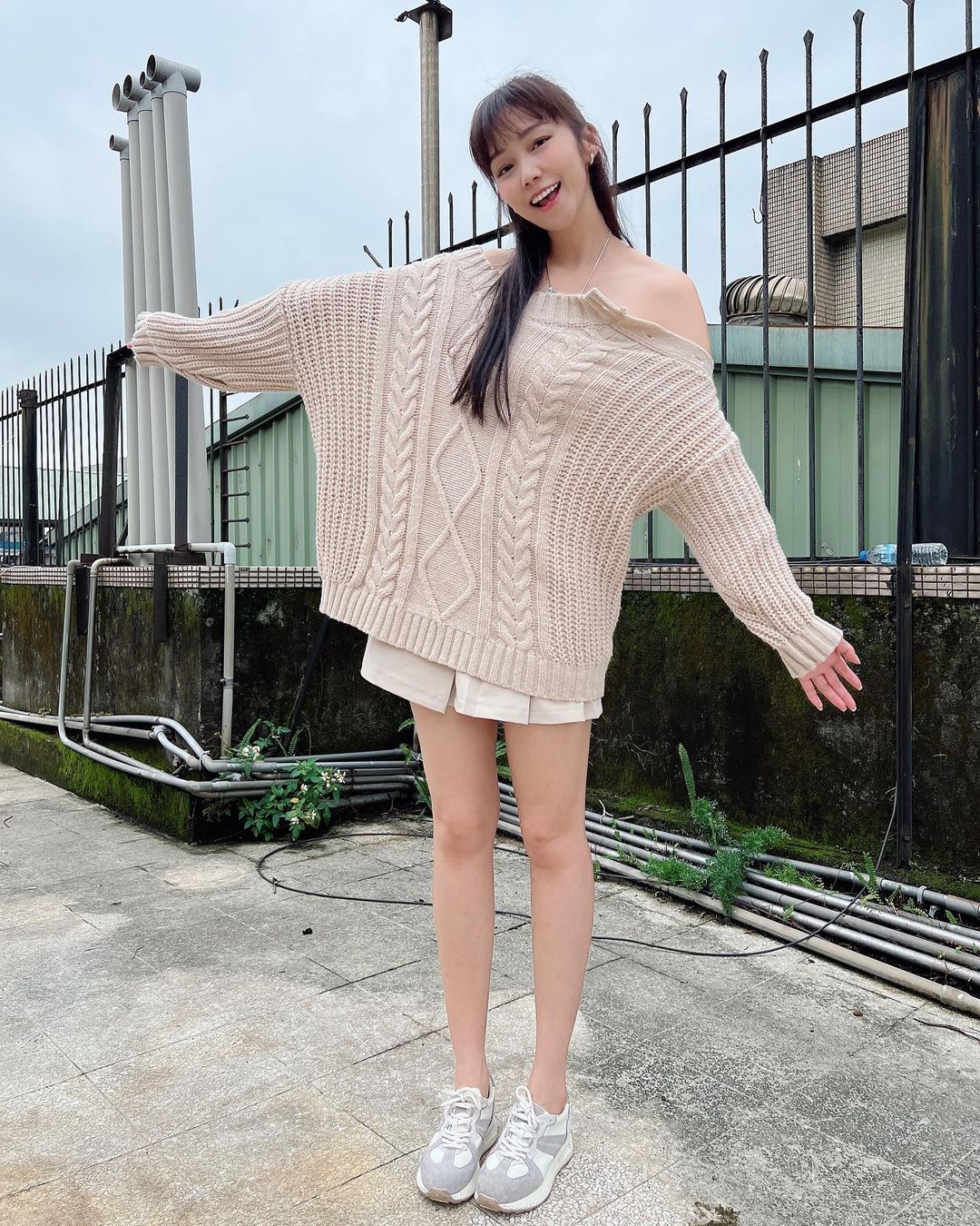 氣質長腿妹「陳蘊予」臉蛋甜美清純 側臉廓深人迷戀-第1章-图片10