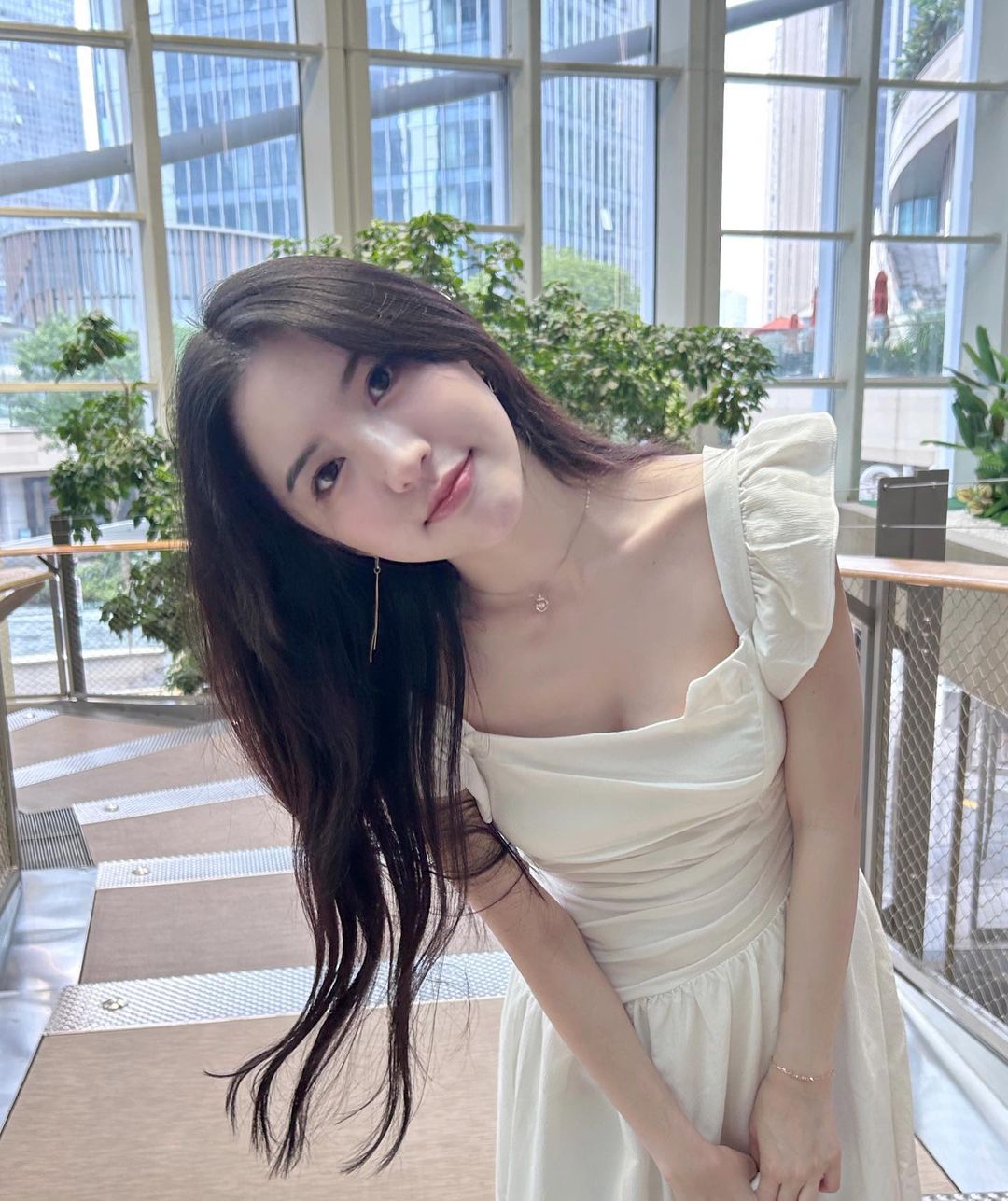 大馬女神「張安琪」展現清純臉蛋與銷魂身材-第1章-图片9