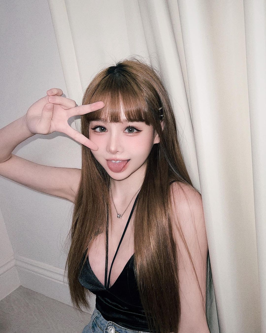 可愛實況主「王依渟」雪白兩粒搶盡鋒頭 全身上下太誘惑-第1章-图片7