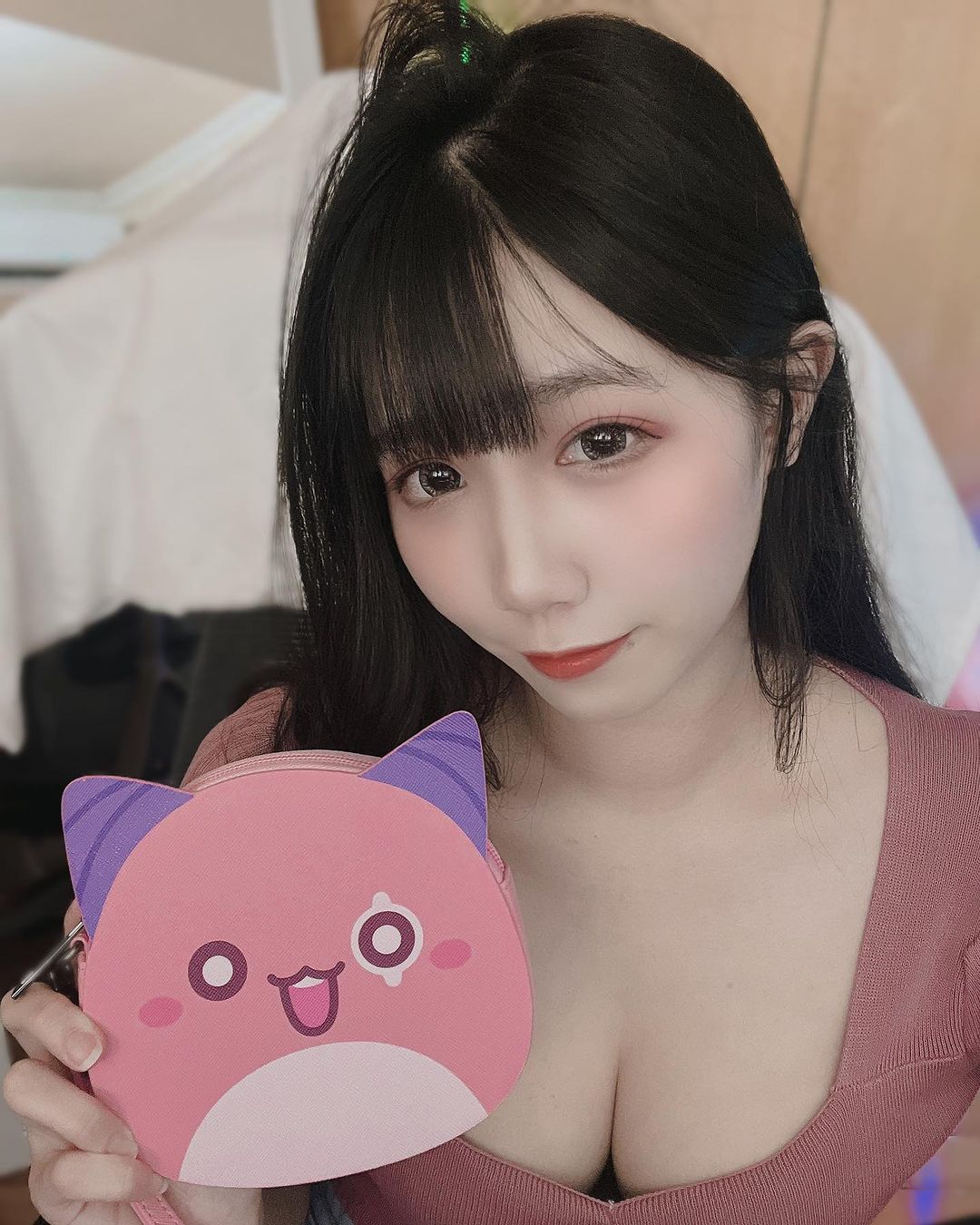 美艷女孩「西瓜」滿到要溢出來的美胸....露出超誘人-第1章-图片3