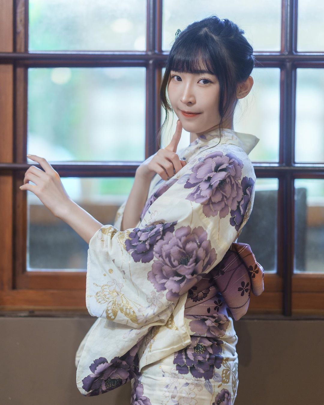 小隻馬女孩「羽予ʏᴜʏᴜ」用溫暖微笑與美顏融化你的心-第1章-图片6