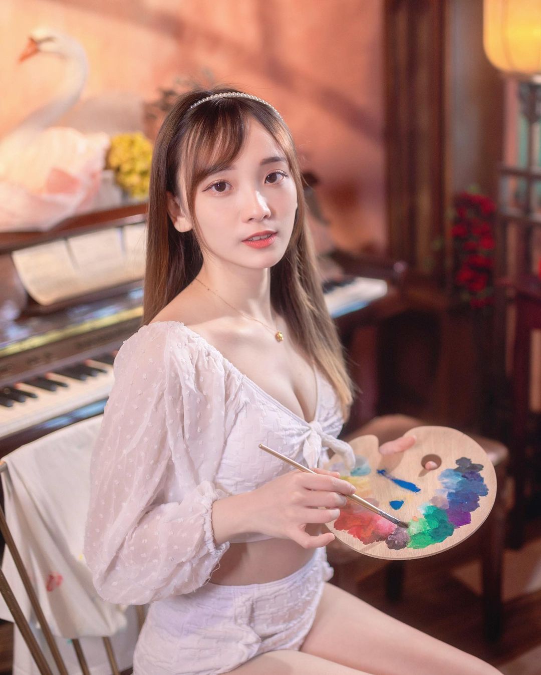 外拍美女「泡芙」渾圓飽滿曲線配性感腰身 極致完美火辣-第1章-图片10