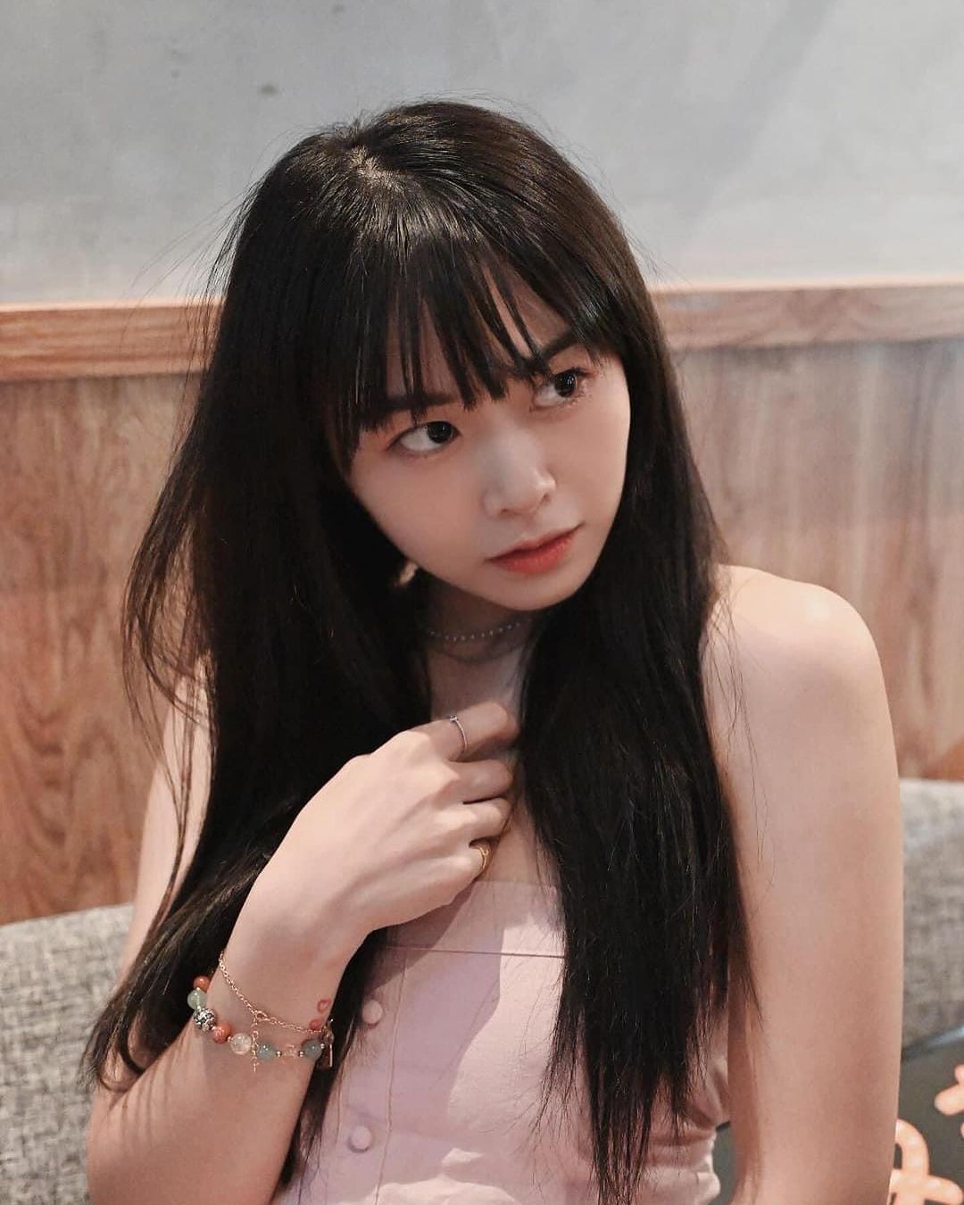 氣質萌妹「璐葳 Ava」迷人的笑容跟誘惑身姿一樣吸睛-第1章-图片3