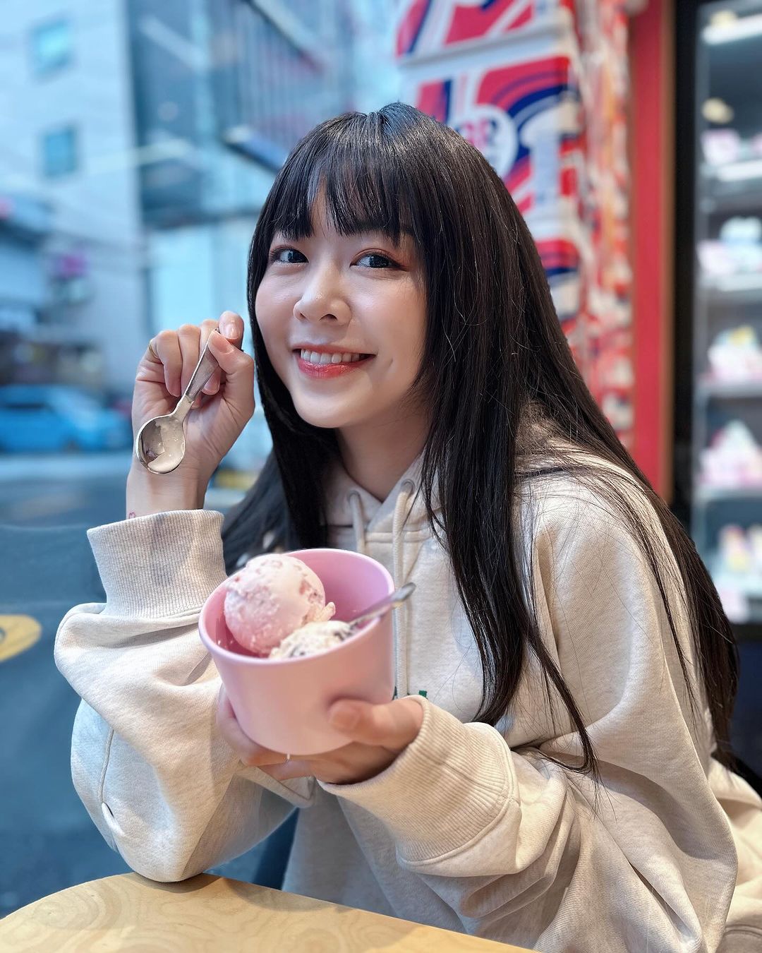 氣質萌妹「璐葳 Ava」迷人的笑容跟誘惑身姿一樣吸睛-第1章-图片4