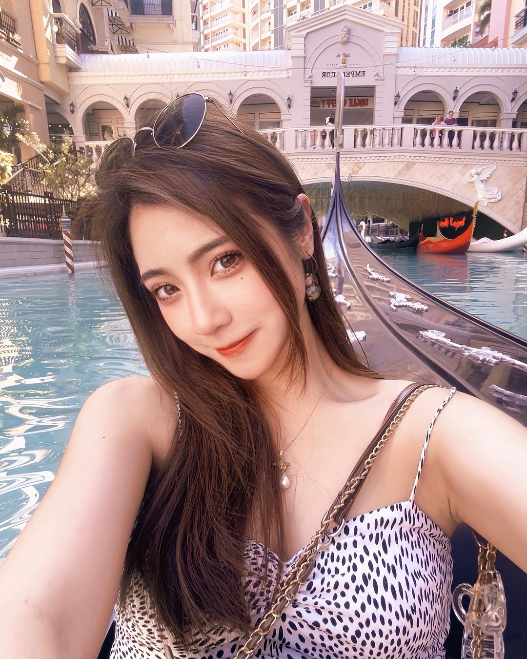 火辣美女「小璦AiHsieh」肉體兇器太暴力 邪惡身材畫面沒有極限-第1章-图片7