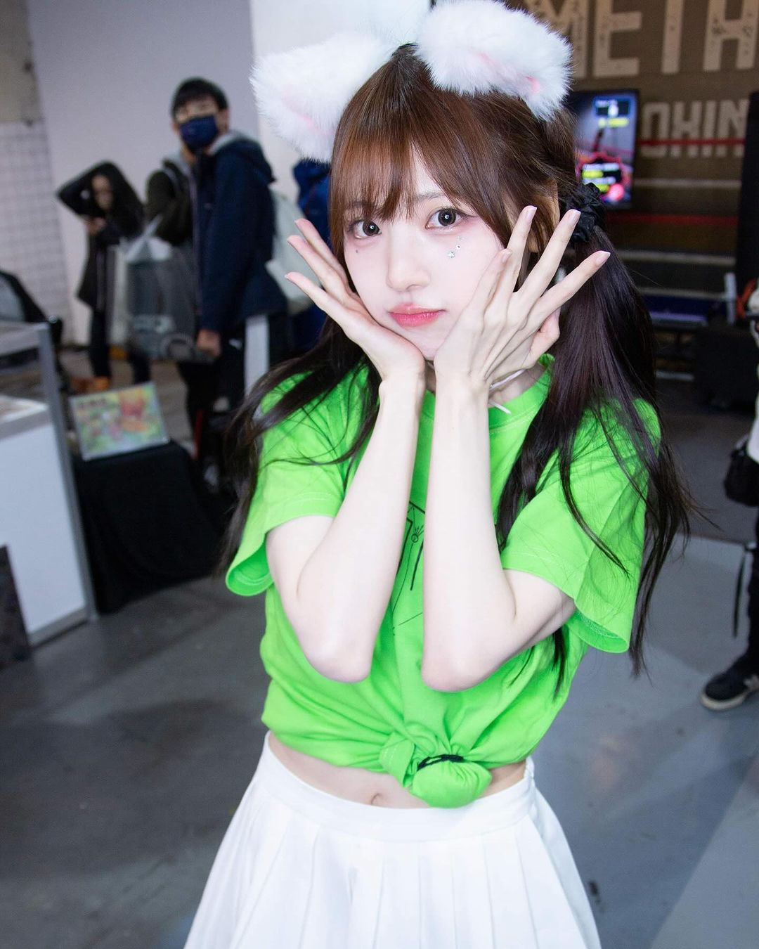 萌妹「趙兔兔」甜美臉蛋迷倒眾人！美乳視角超吸睛-第1章-图片1