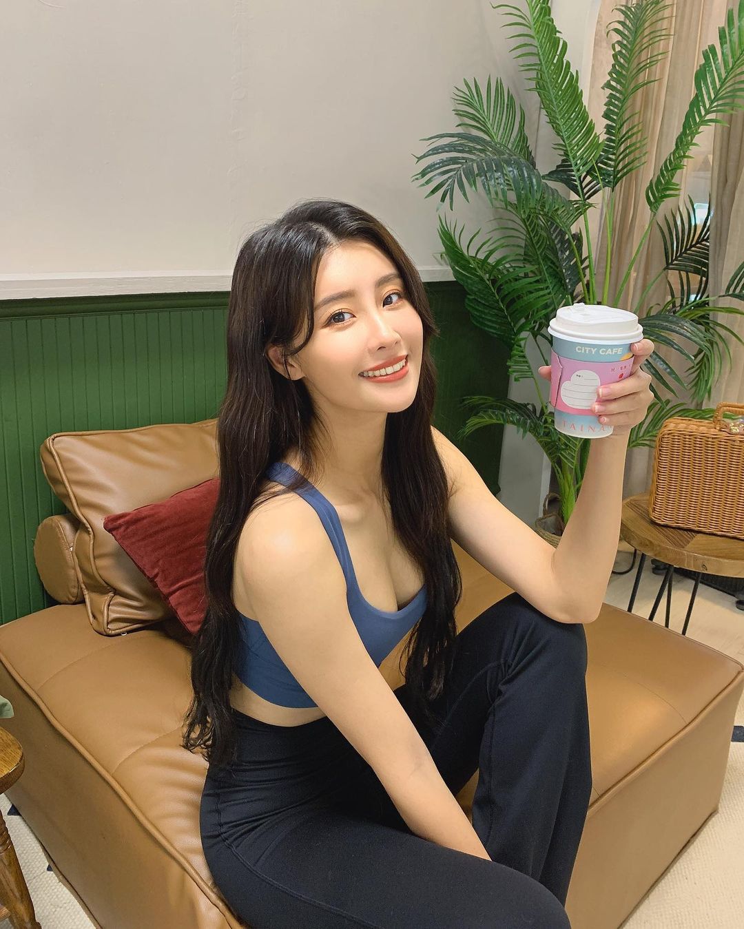 「林真亦YUNA」逆天身材超誘惑 邪惡曲線展現女人味-第1章-图片9