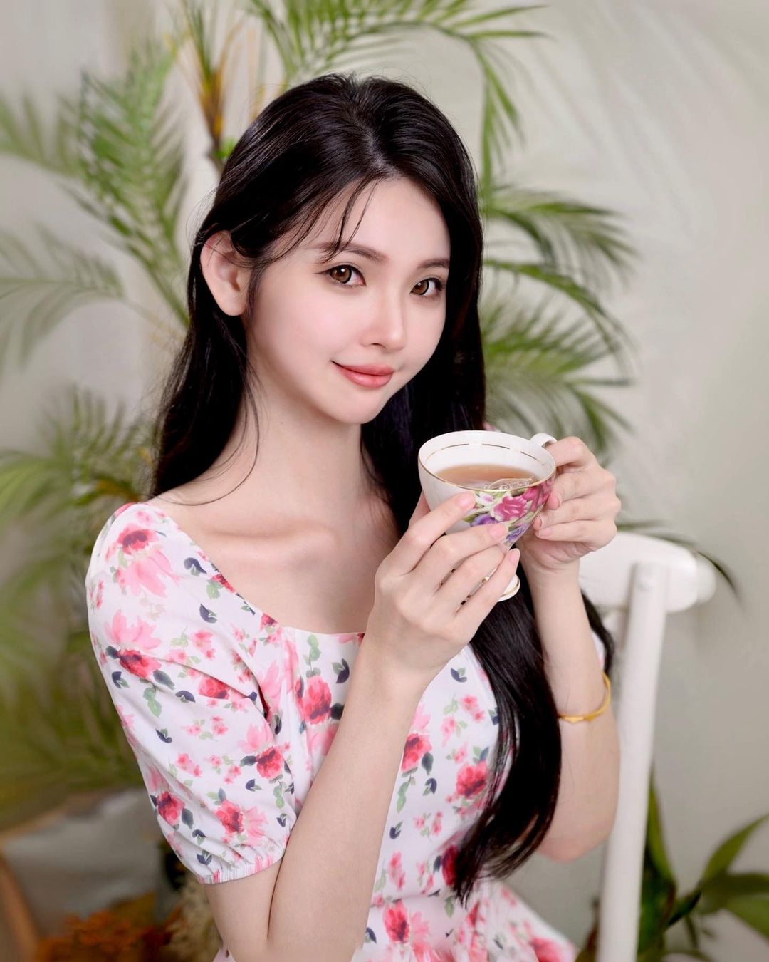 台印混血正妹「宓淩」白嫩美腿+笑容甜美讓人心動-第1章-图片4