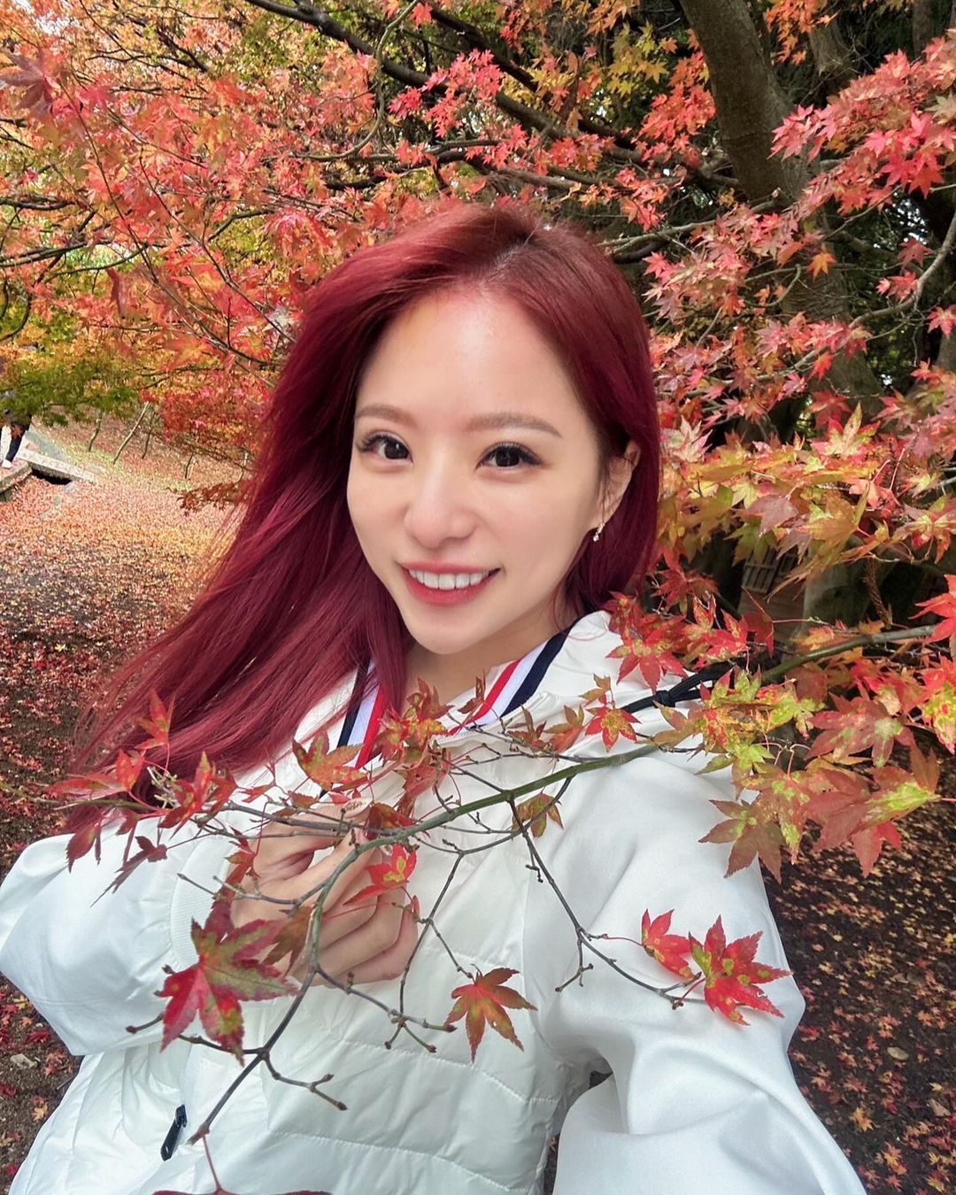 豪乳正妹「諶多芬」擋不住的大長輩畫面太銷魂誘人-第1章-图片5