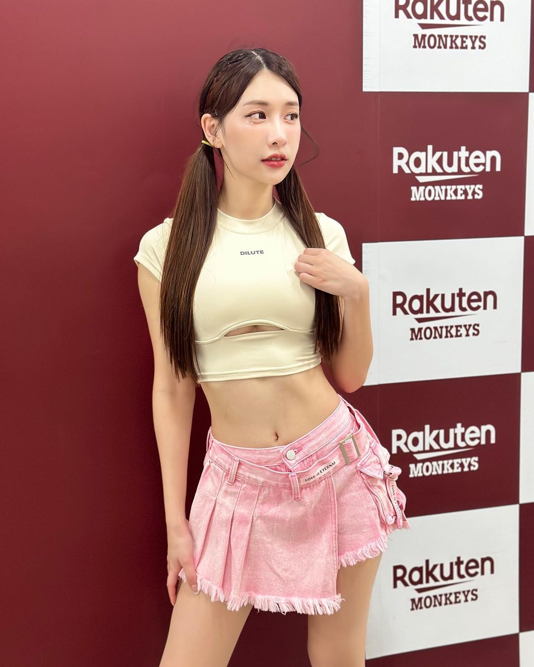 啦啦隊女孩「Kira」魅惑電眼有魔性 身材比例太極品-第1章-图片10