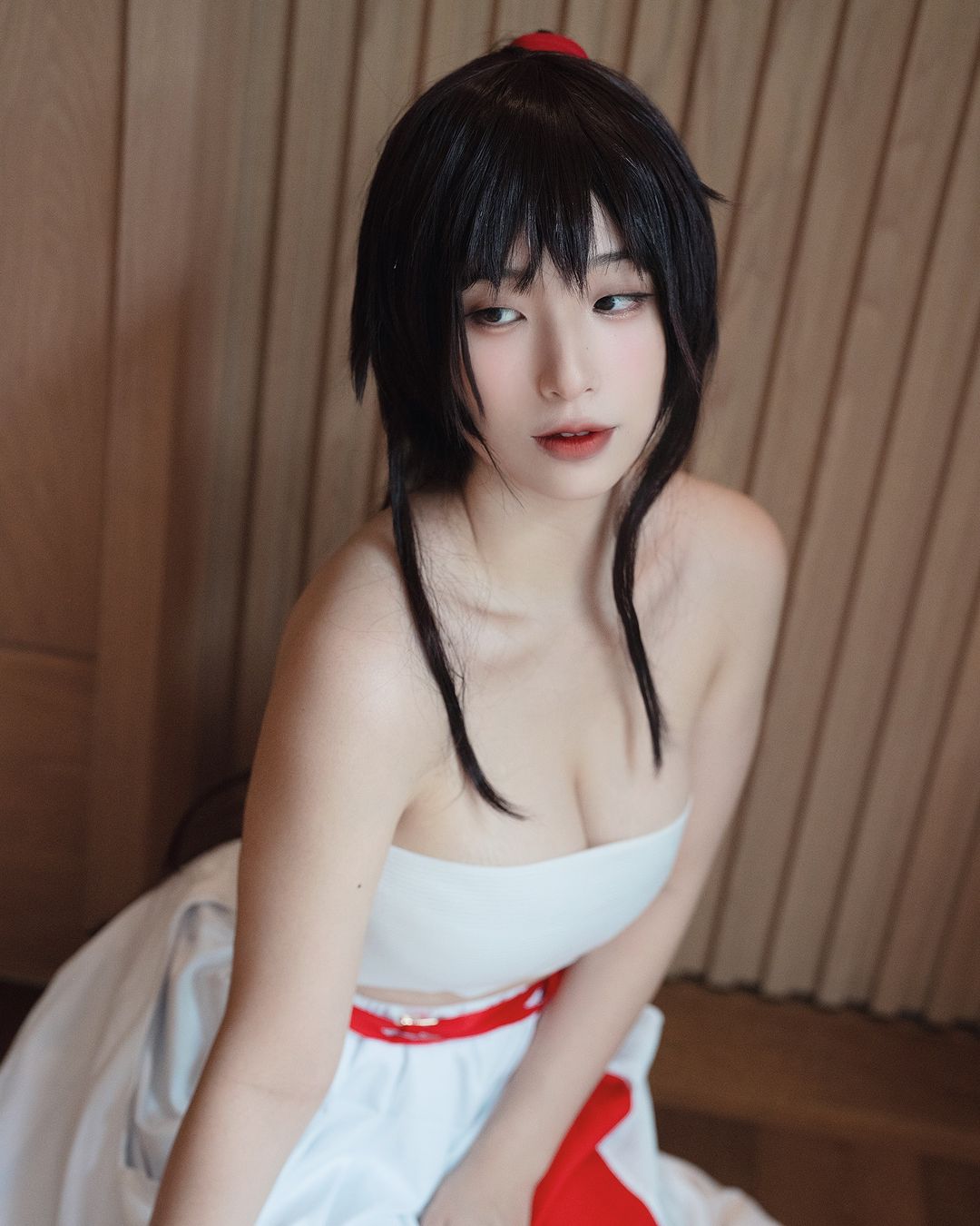 火辣網紅「蘋蘋澎澎」濃厚奶溝深又長 乳彈威力強大擋不住-第1章-图片5