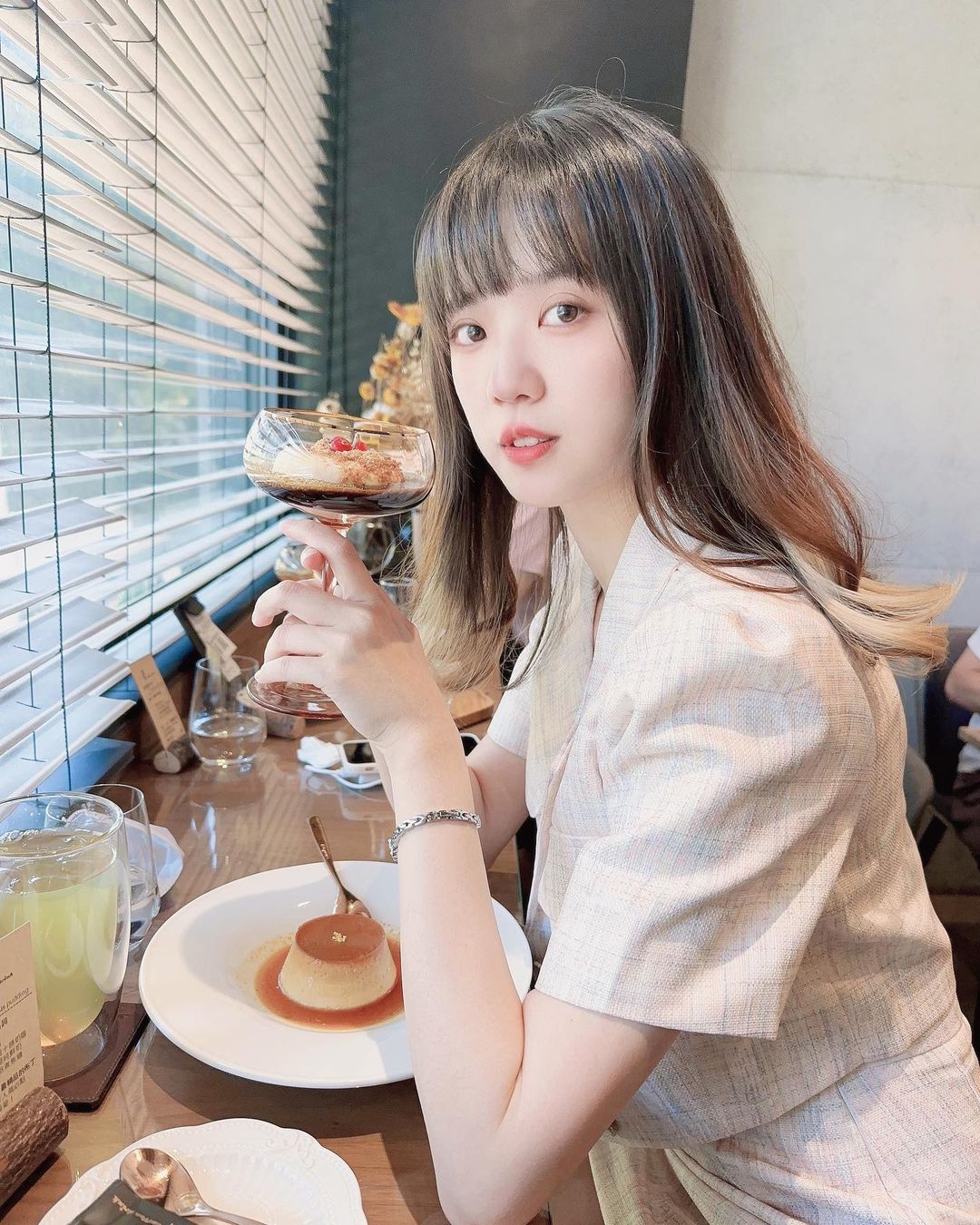 可愛美眉「佳佳里」迷人曲線直接引爆飢渴浪潮 媚惑勾引不手軟-第1章-图片10