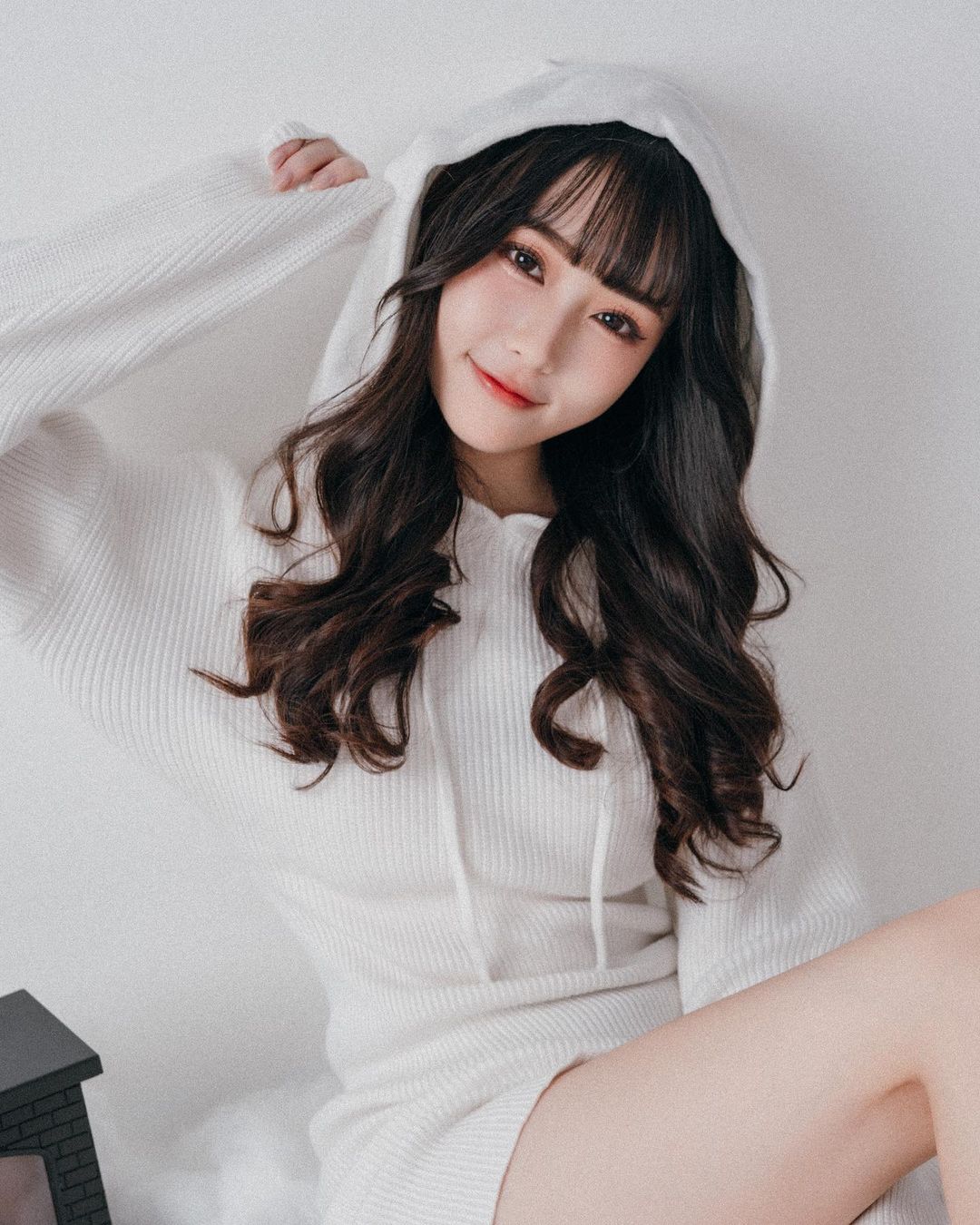 正妹「瑋庭Angela」一雙水汪大眼露出甜美笑容 飽滿身材讓人看了好動-第1章-图片5