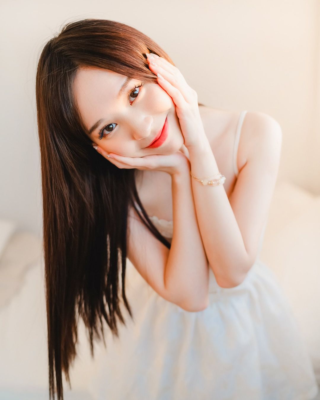 性感小甜心「曈曈」大秀超火辣魔鬼身材引人遐想-第1章-图片6