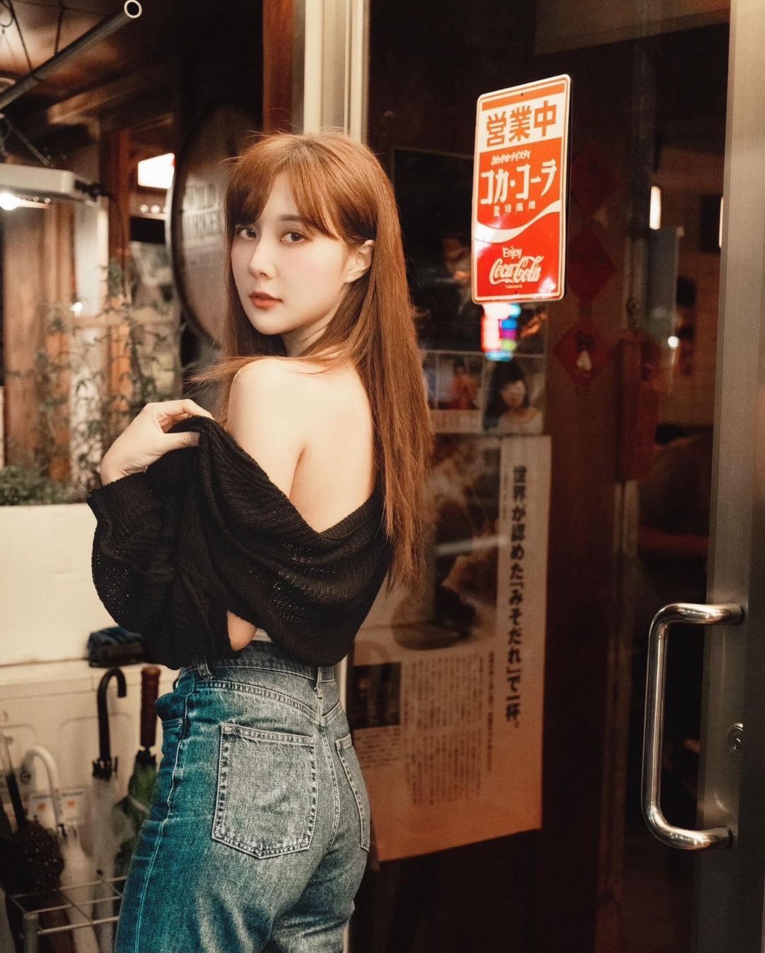 白皙正妹「羽晴Min」身材曲線超性感 前凸後翹讓人著迷-第1章-图片4