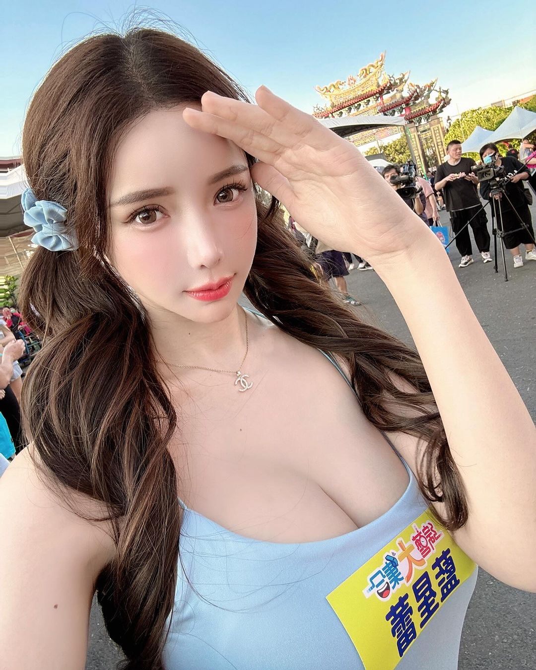 巨乳DJ「藍星蕾」火辣身材真有料 窈窕雪乳半露讓人一秒投降-第1章-图片7