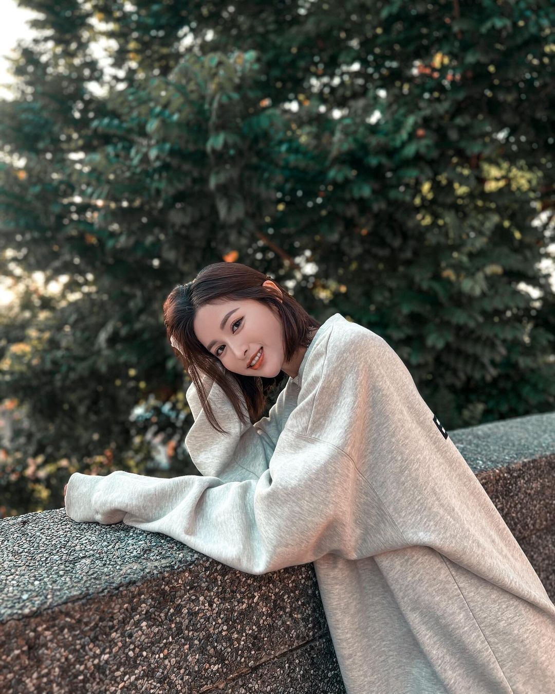 正妹「王笑笑」乳波洶湧畫面 渾圓曲線曝光-第1章-图片2