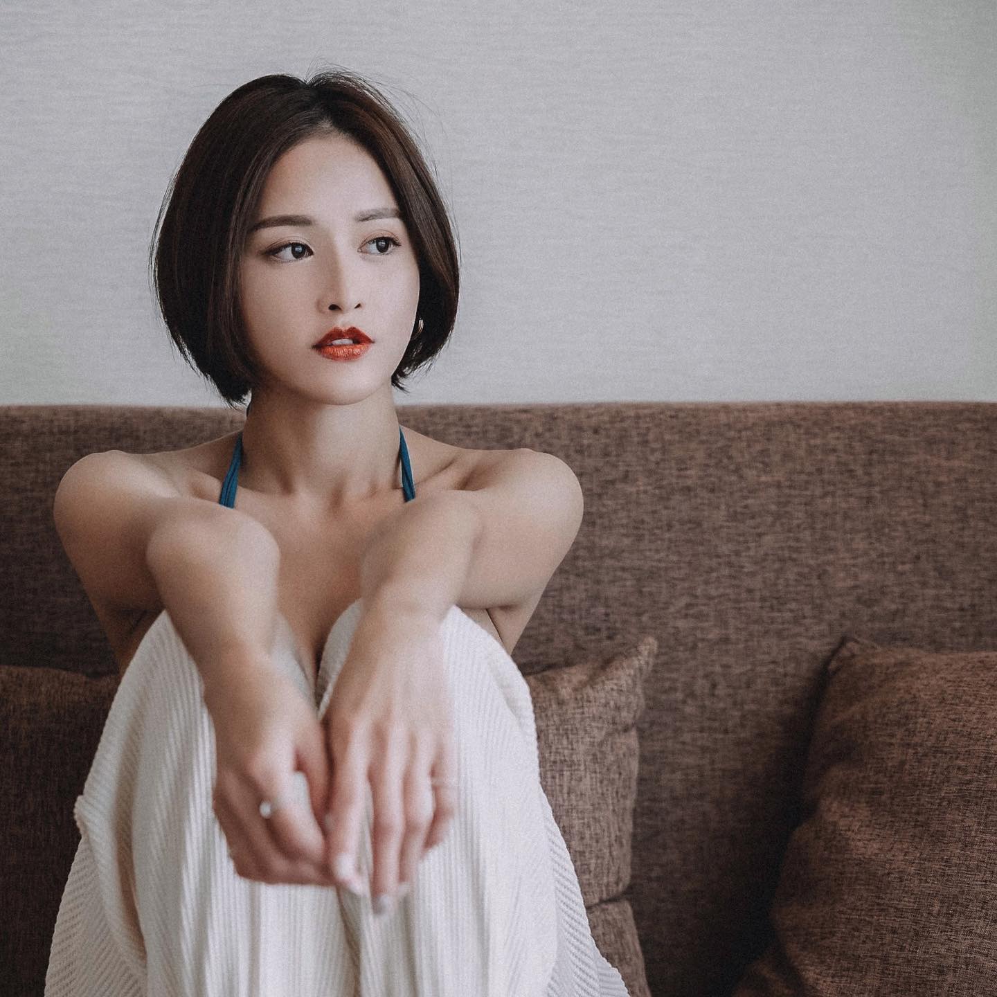 正妹「王笑笑」乳波洶湧畫面 渾圓曲線曝光-第1章-图片6