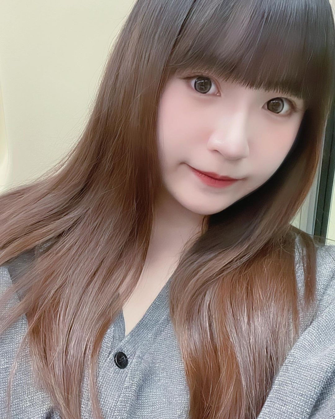 清秀美女「王翊珊」水汪大眼店電力十足 令人稱羨-第1章-图片4