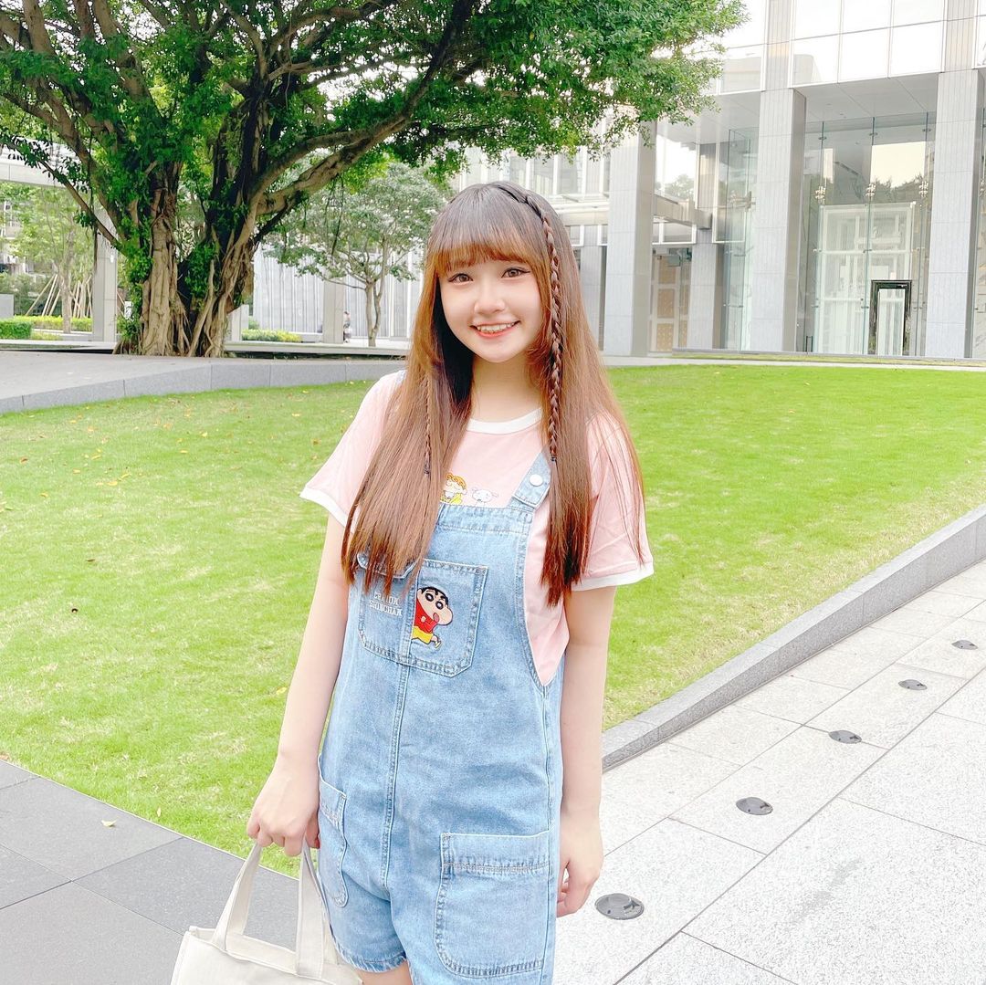 清秀美女「王翊珊」水汪大眼店電力十足 令人稱羨-第1章-图片6