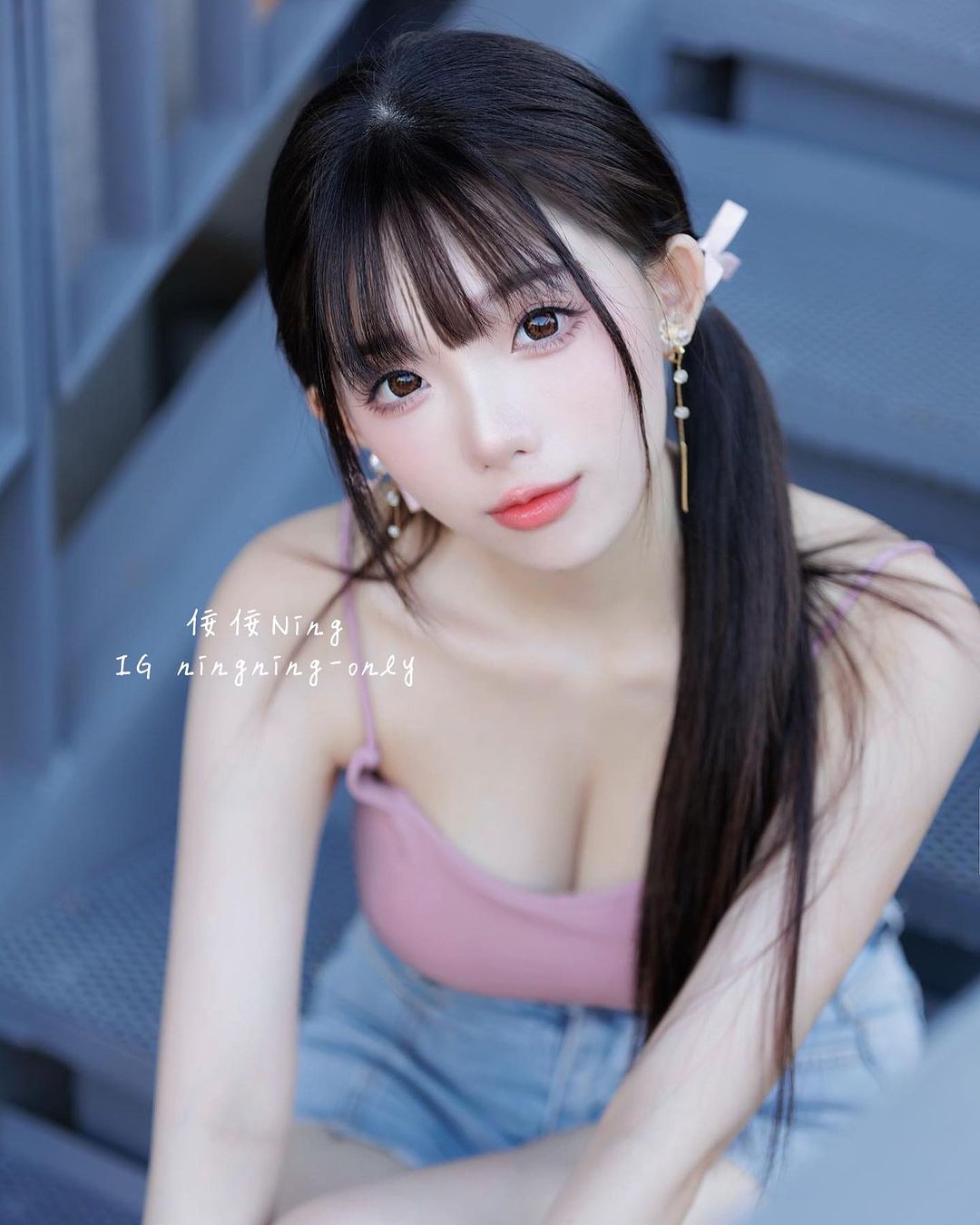 魅惑甜心「佞佞」稚嫩臉蛋+情色肉體畫面上超衝擊-第1章-图片1