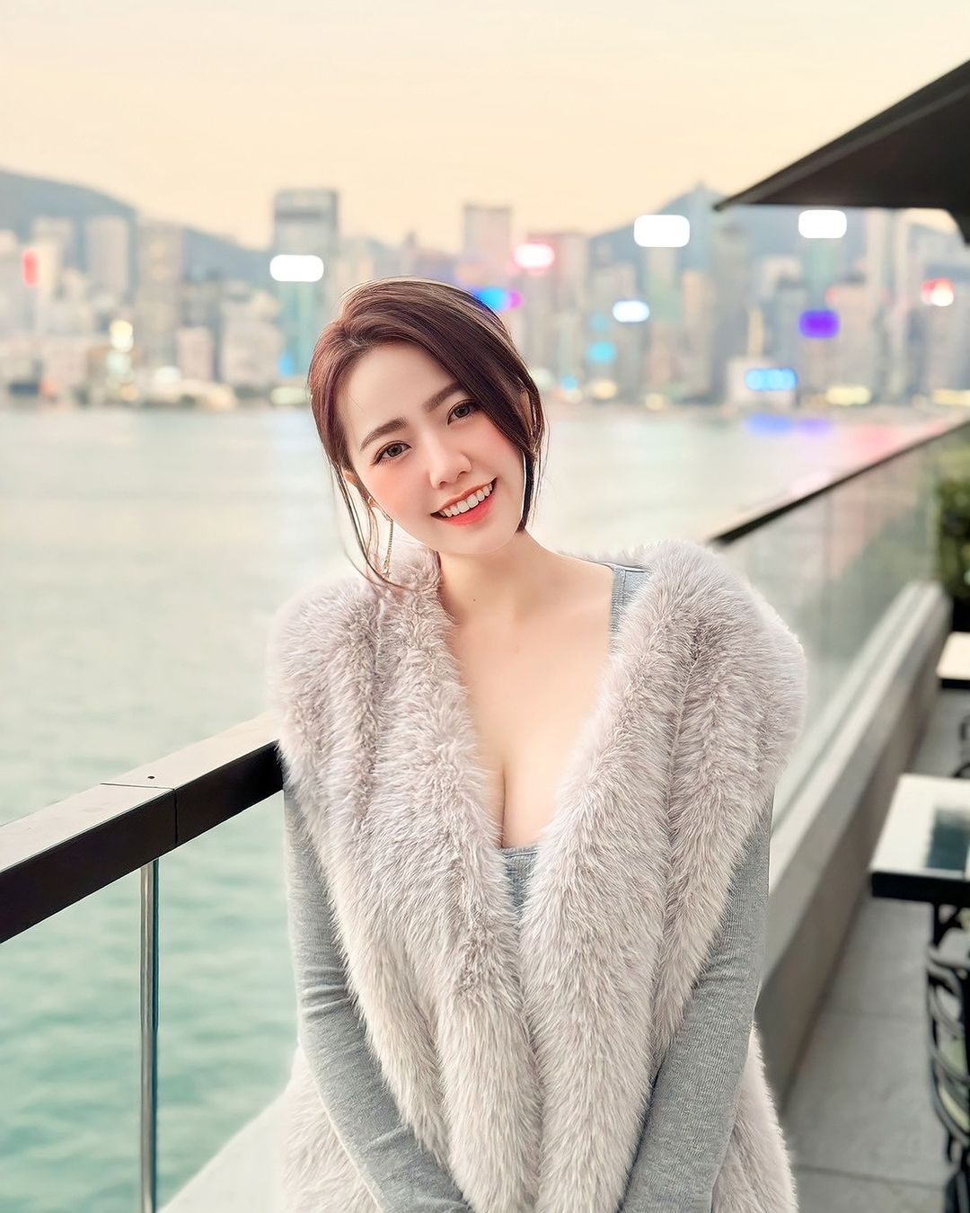 正妹「夏筠婷」顏值驚為天人「兇猛乳峰」震撼全場-第1章-图片1