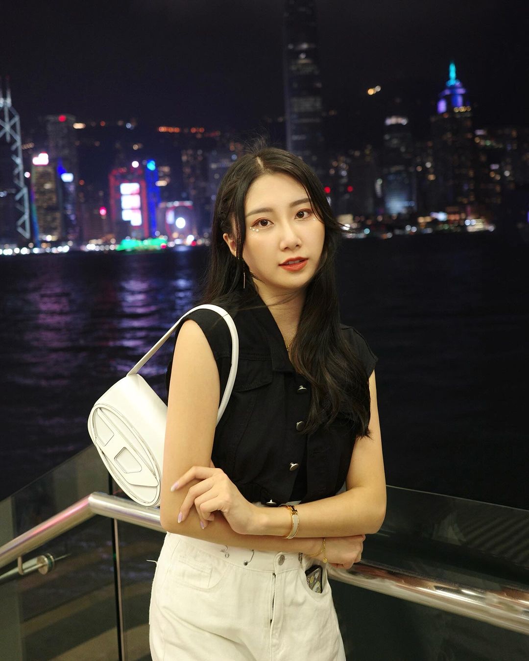 長腿辣妹網紅「wendy璇璇」比基尼心機高衩身材有夠兇-第1章-图片4