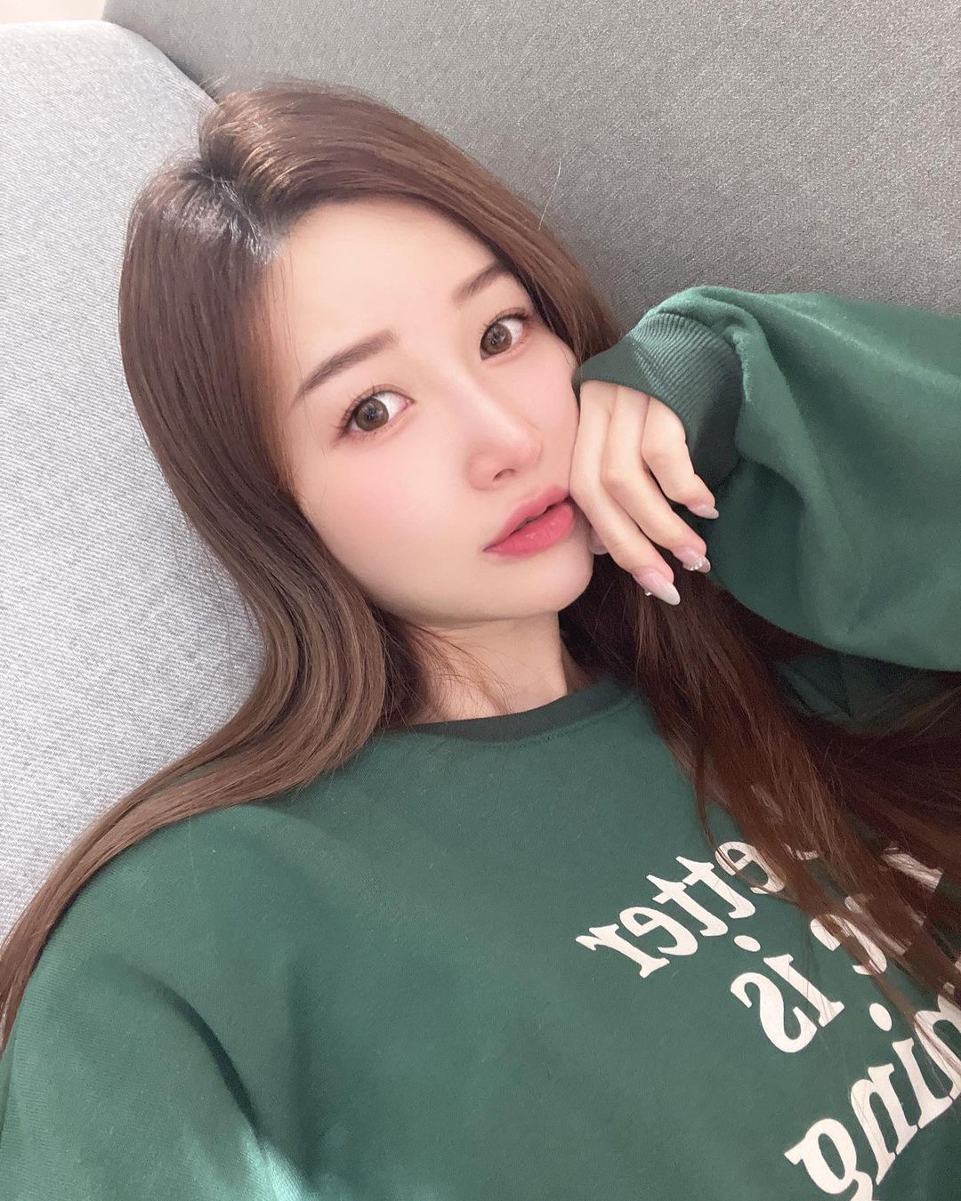 正妹直播主「妮娜張張」邪惡視角....雙峰形狀全被看光-第1章-图片9