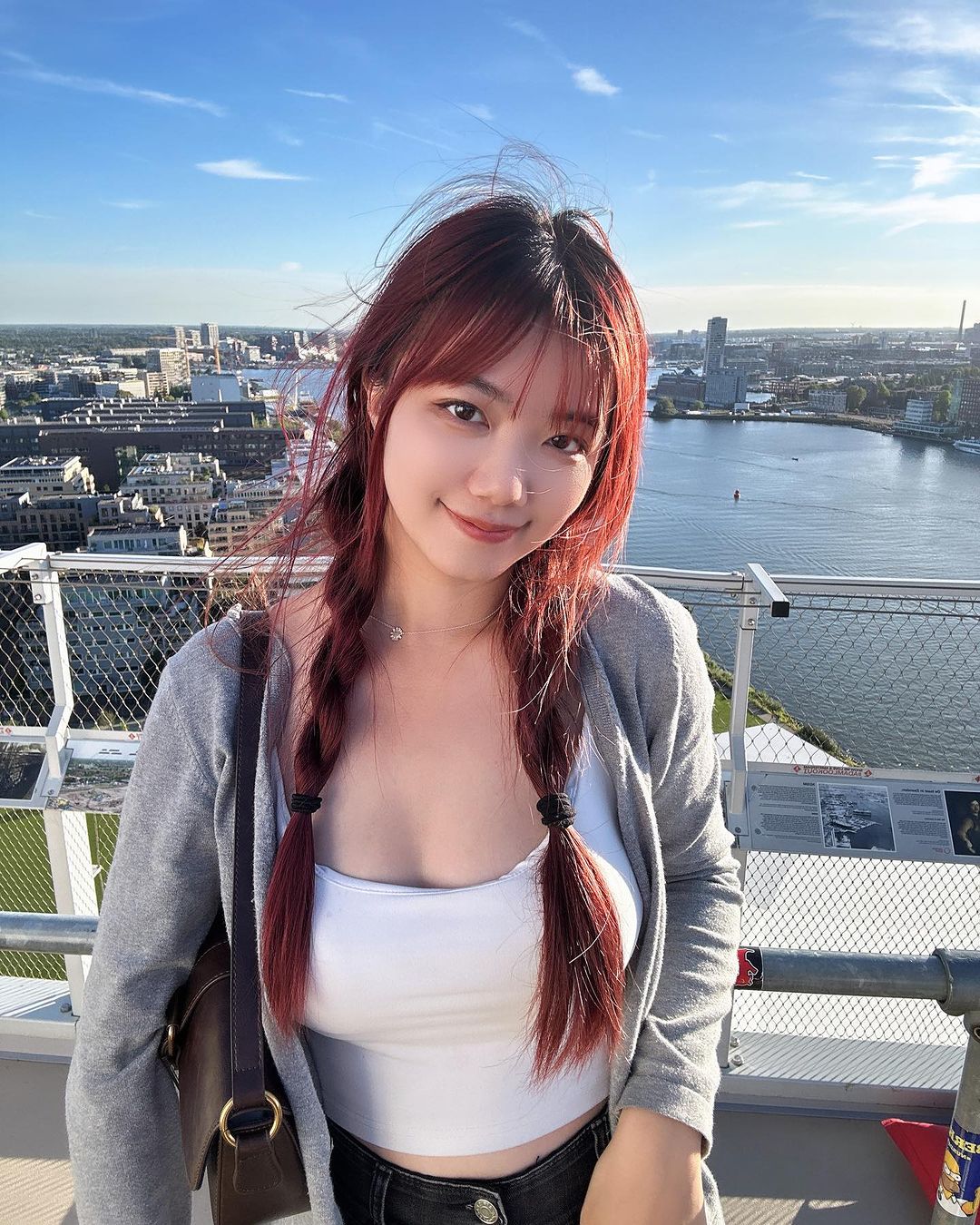 冷豔美女「珈琳」美胸長腿優質身材畫面好養眼 讓人看得欲罷不能-第1章-图片1