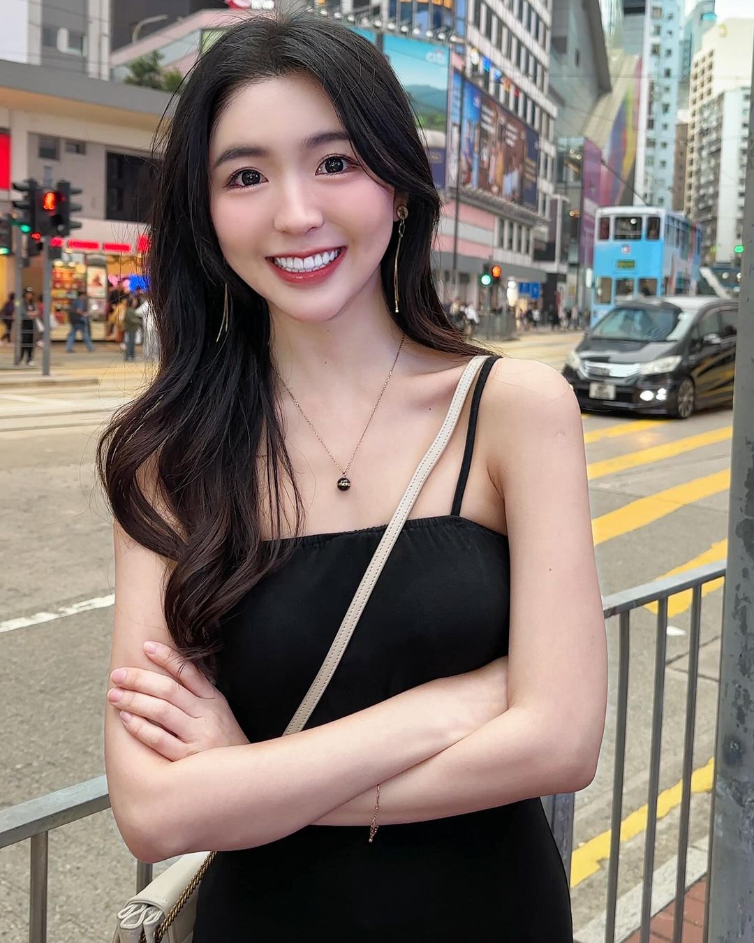 正妹「張安琪」長腿翹臀火辣好曲線 簡直滿分無敵-第1章-图片2