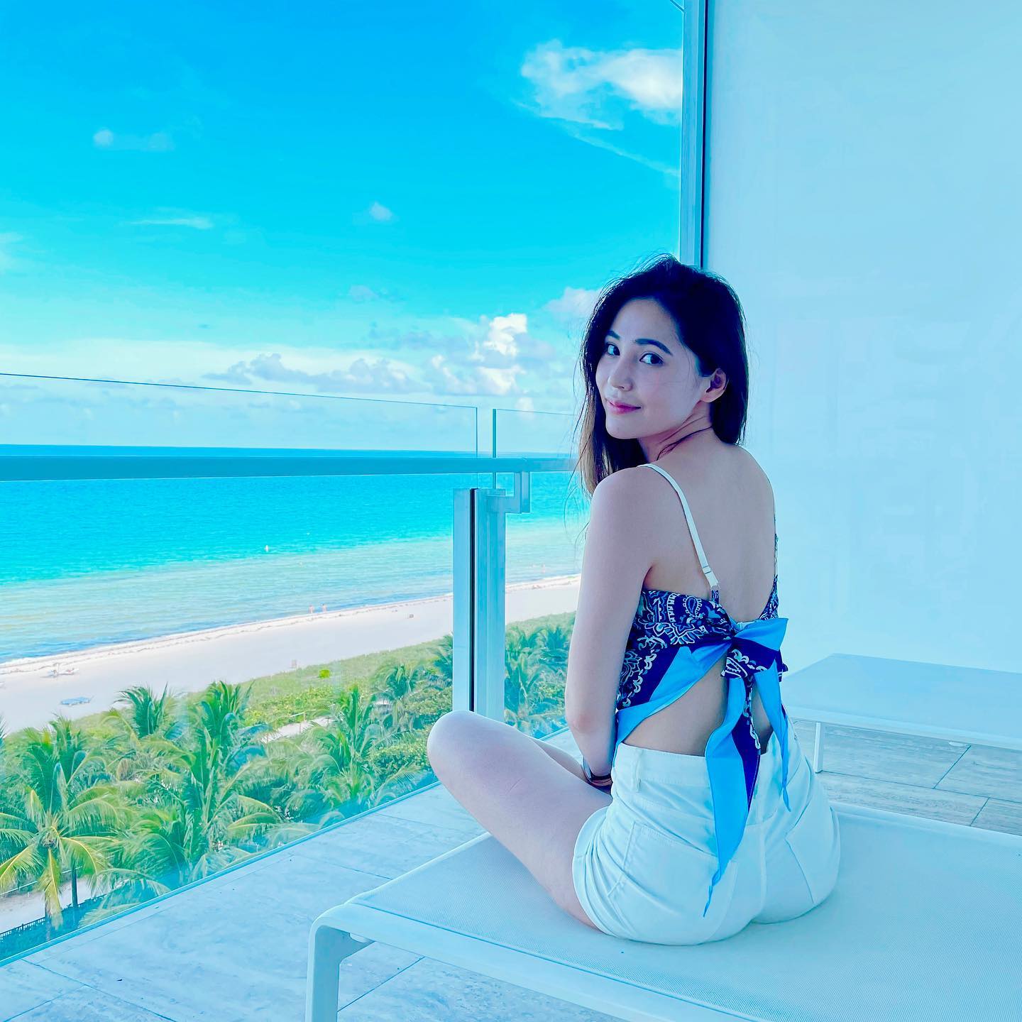 美艷正妹「邱慧雯」超誘惑白皙身材畫面讓人受不了-第1章-图片10