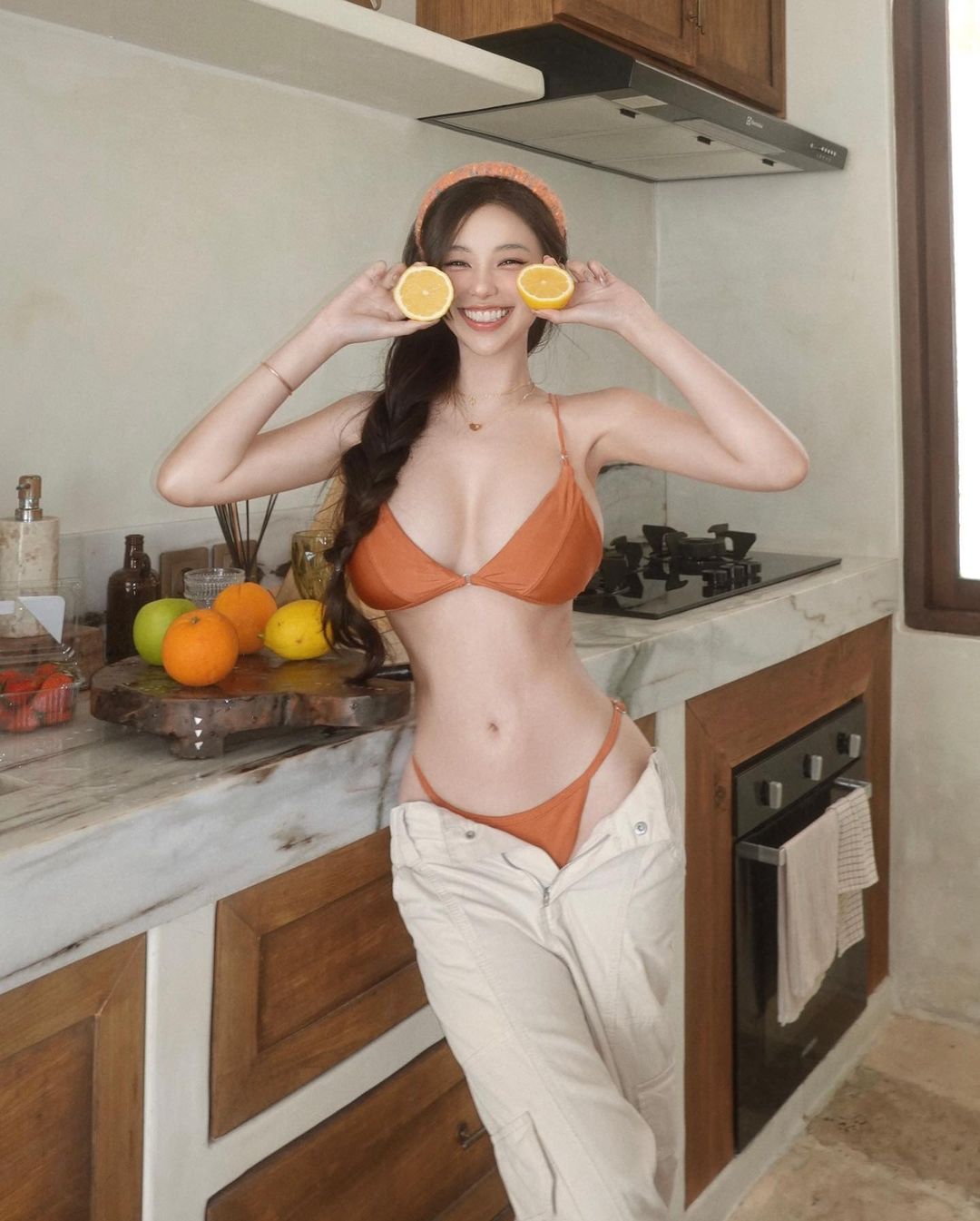 奶妹「黃琳」兇暴曲線好勾魂 絕佳黃金比例看了受不了-第1章-图片5