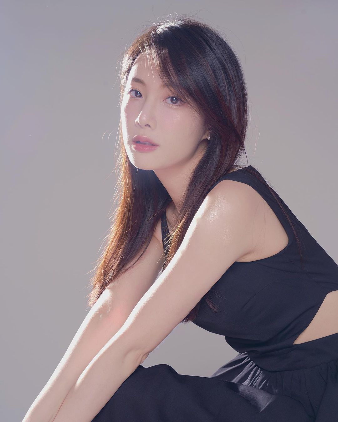 甜美系女孩「鄔又曦」白嫩飽滿身材視角好銷魂 絕頂火辣-第1章-图片8