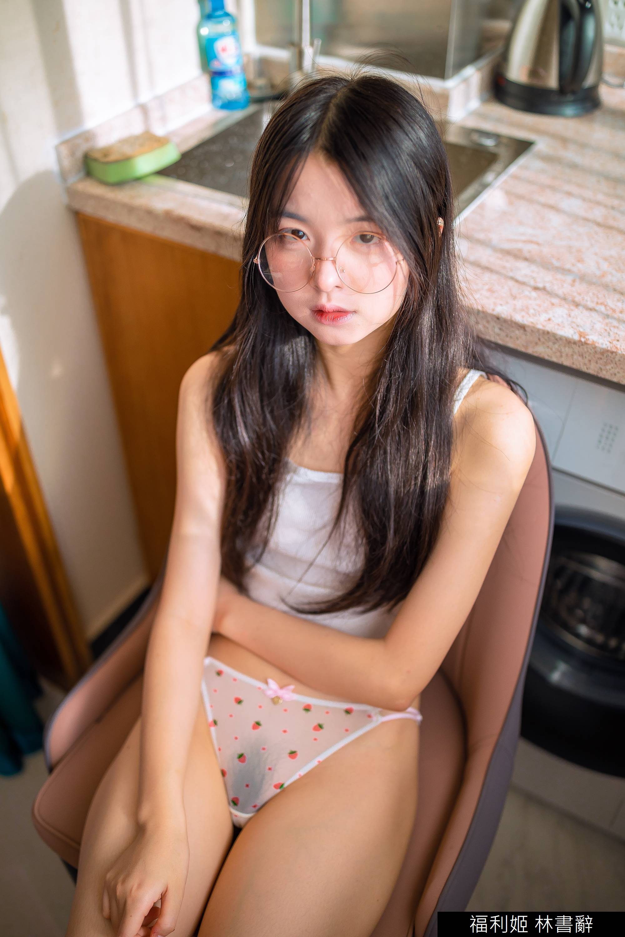 Web collection series of well-being books transparent underwear large-scale VIP well-being posts 63P-第1章-图片20