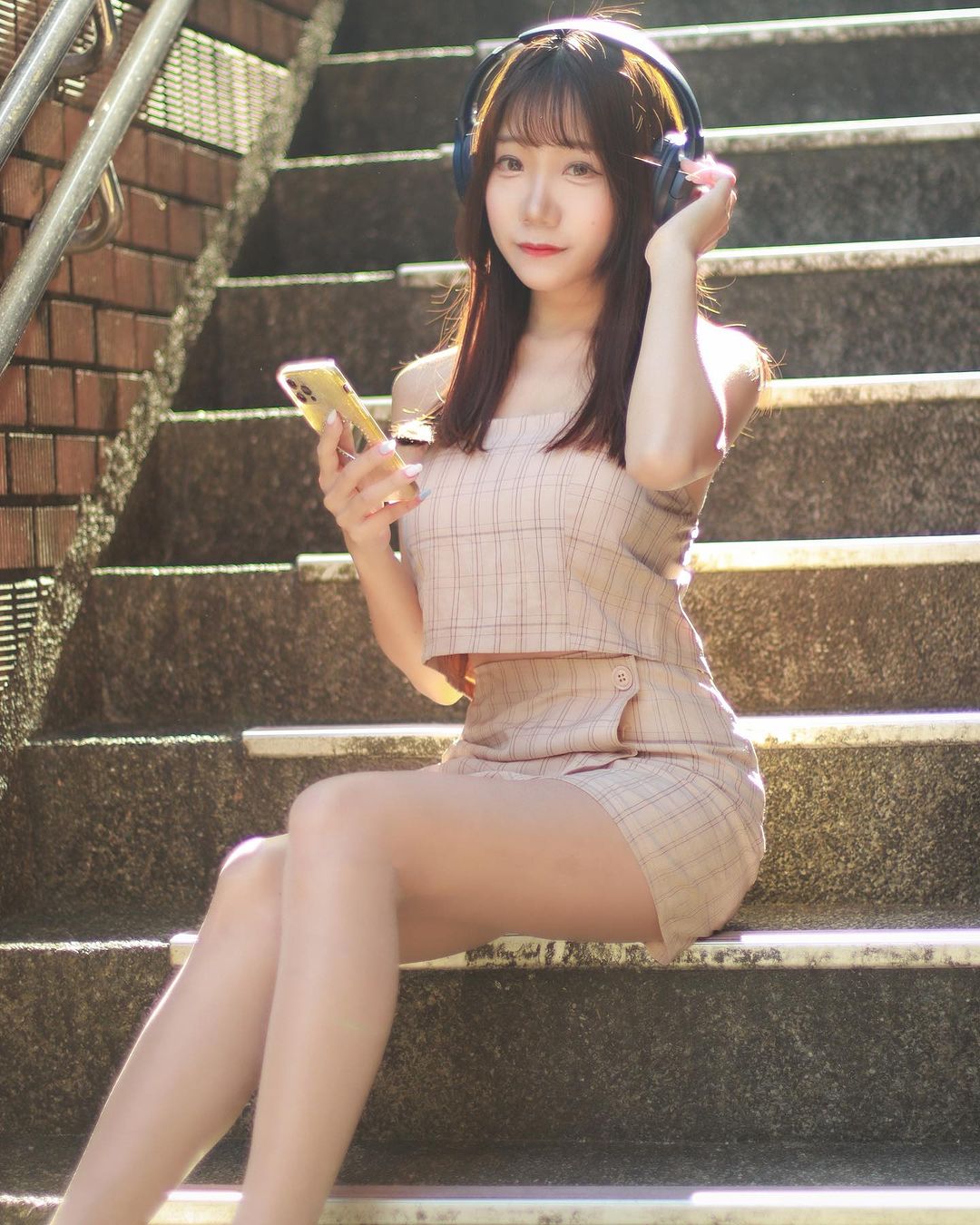 美腿正妹「巧巧」完美身材讓人口水流一地-第1章-图片4