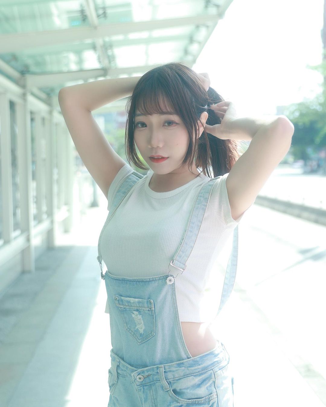 美腿正妹「巧巧」完美身材讓人口水流一地-第1章-图片3