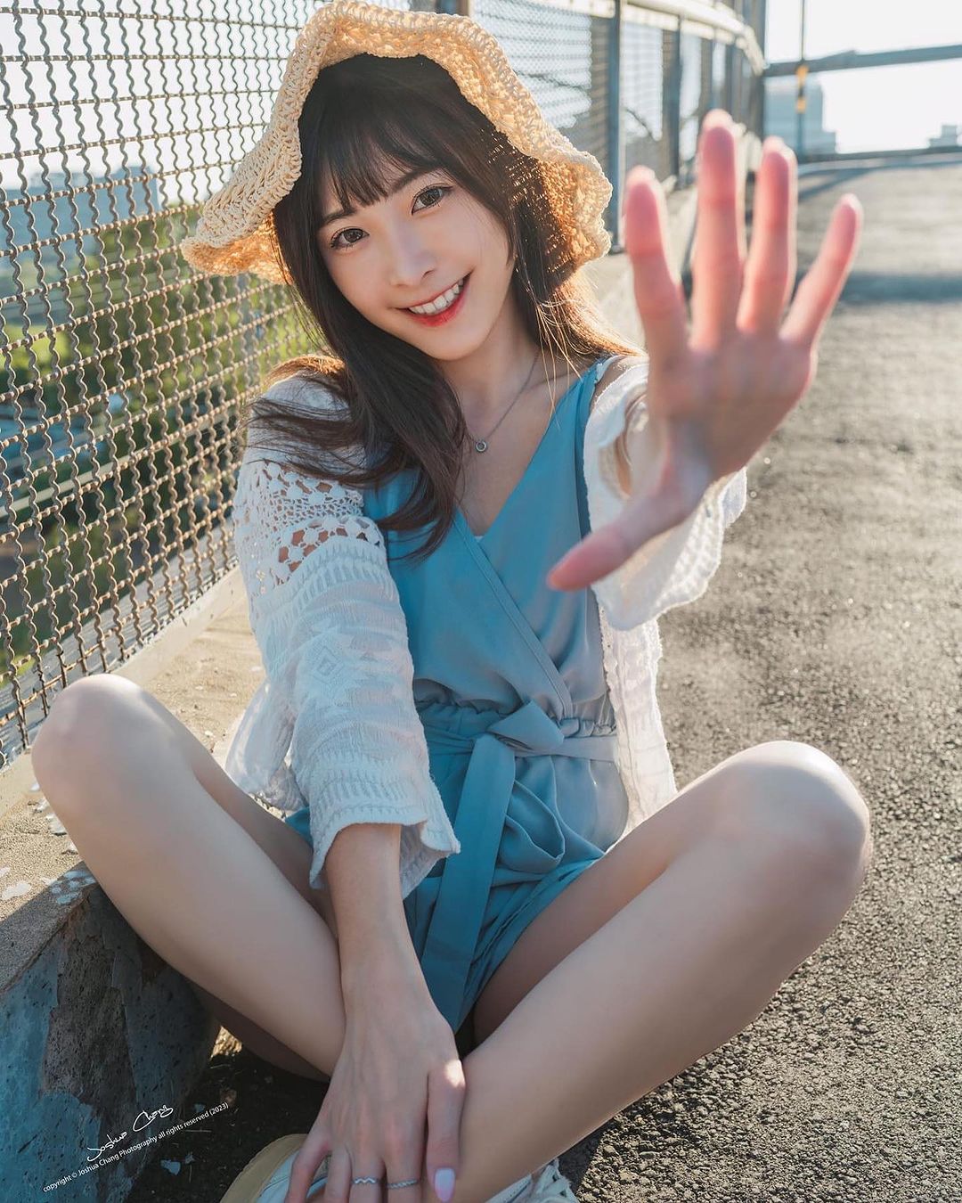 漂亮美眉「羽予」清新甜笑超犯規 白嫩肌膚畫面好吸睛-第1章-图片4